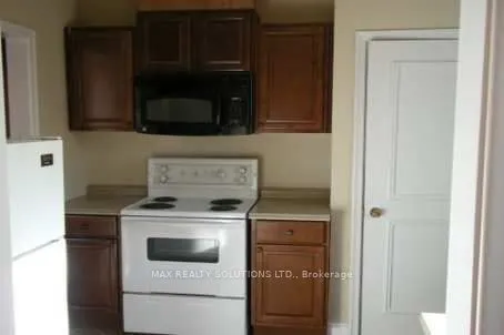 33 Roosevelt Drive
