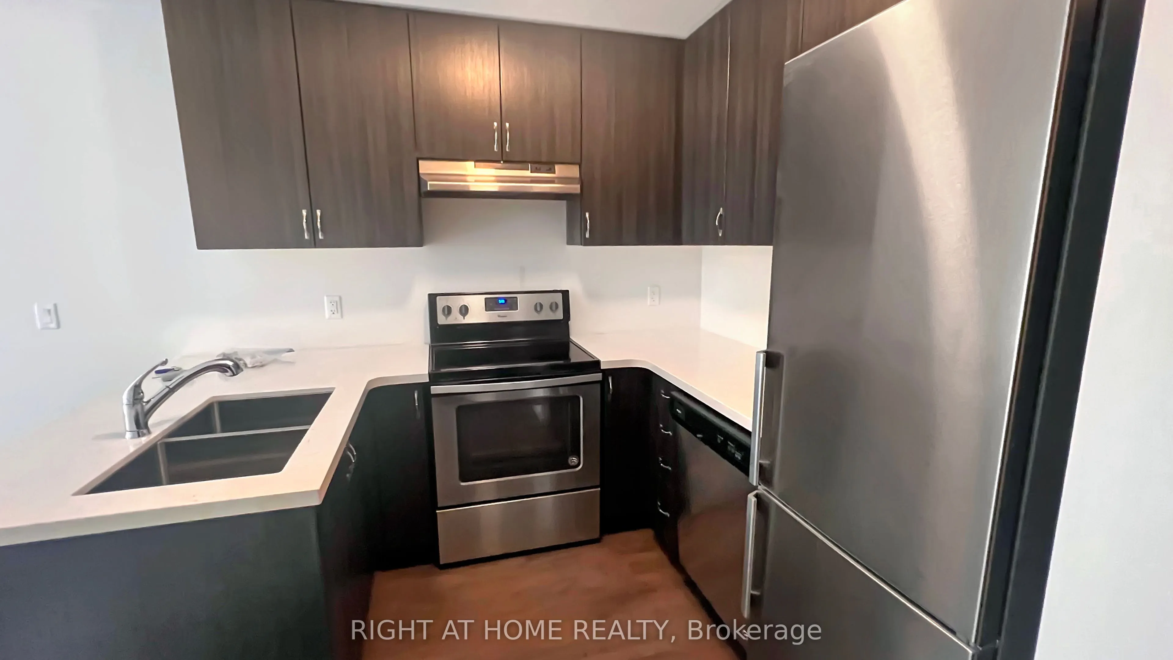 300 Alex Gardner Circle, #43