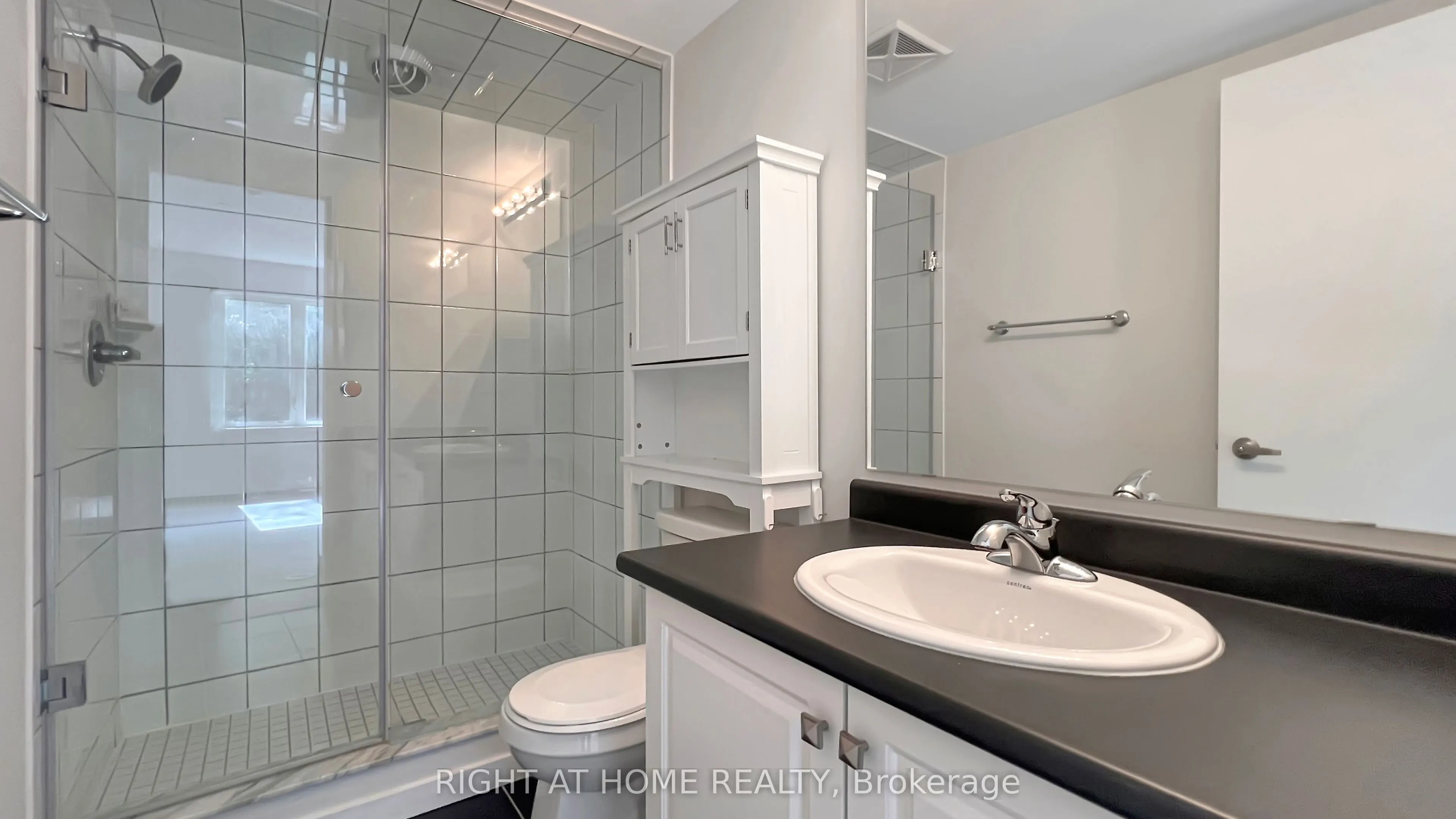 300 Alex Gardner Circle, #43