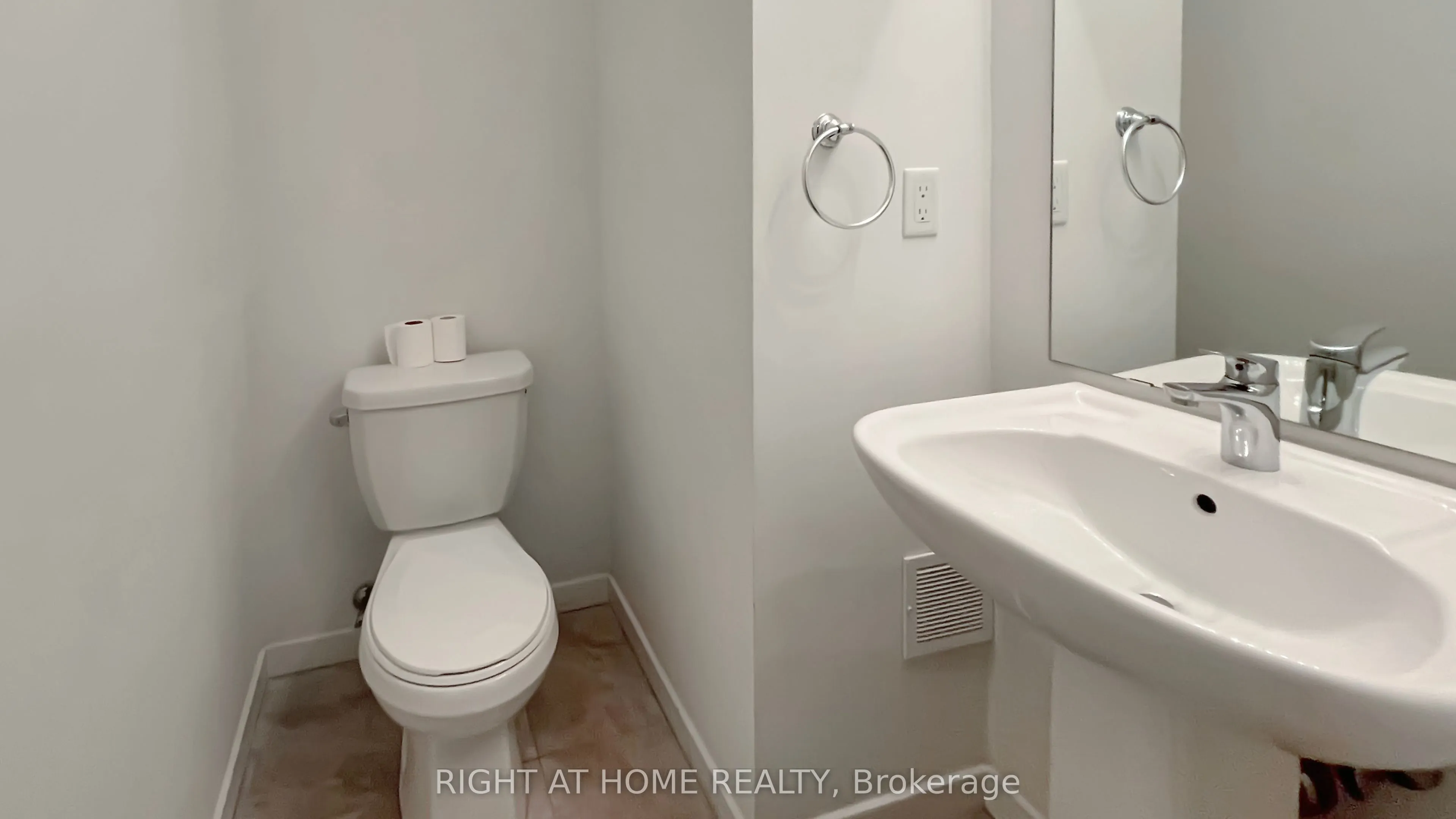 300 Alex Gardner Circle, #43