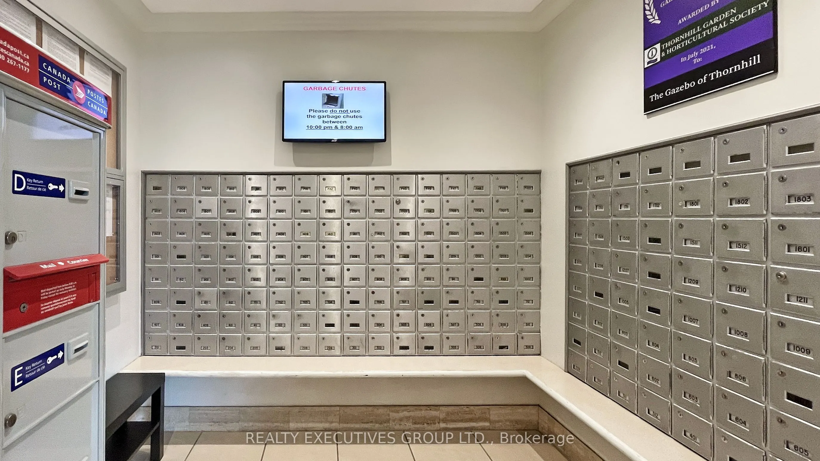 8111 Yonge Street, #1701