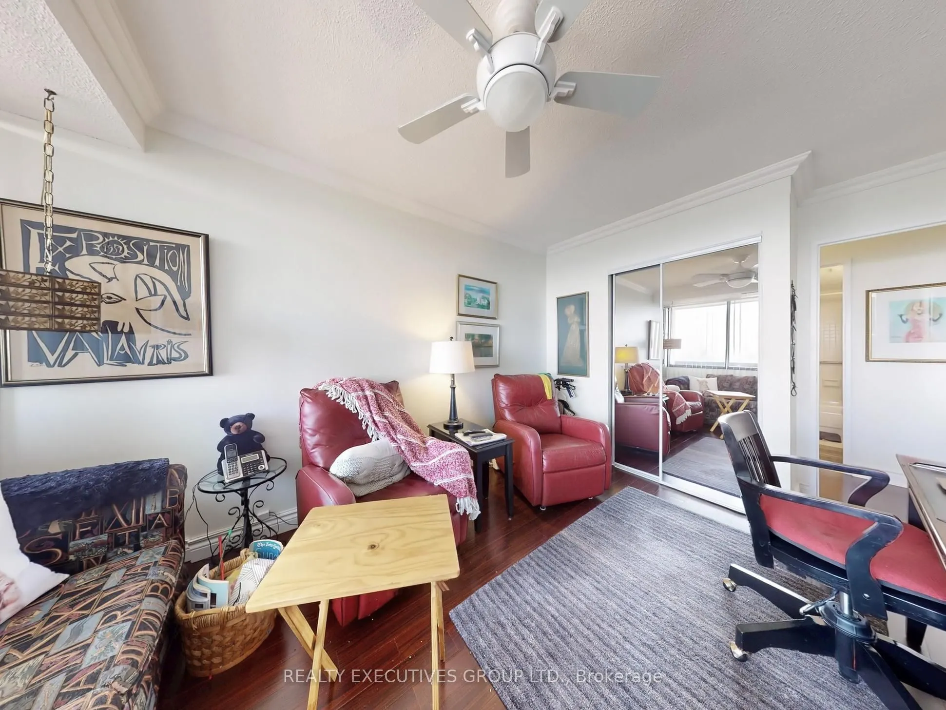8111 Yonge Street, #1701