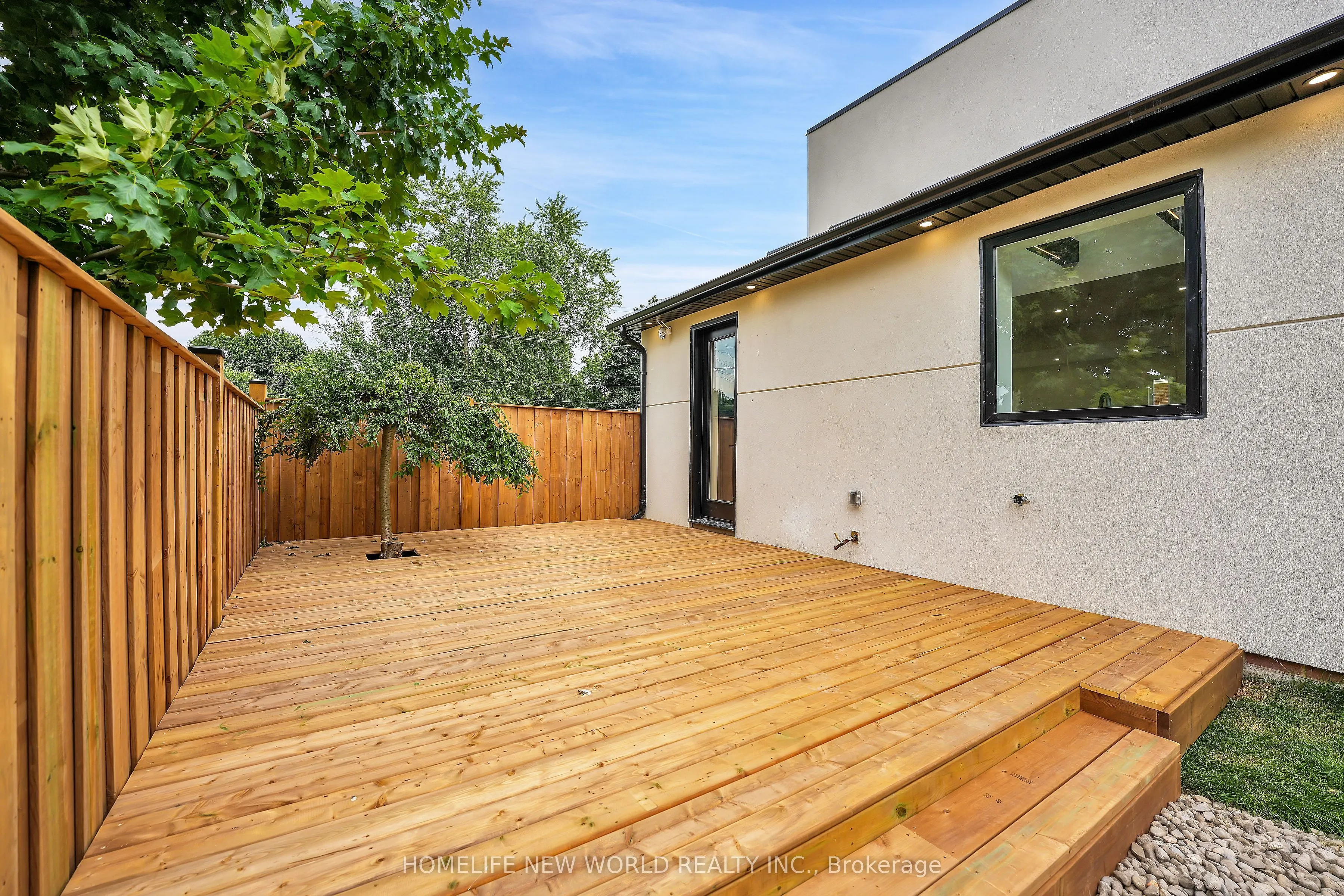105 Murray Drive