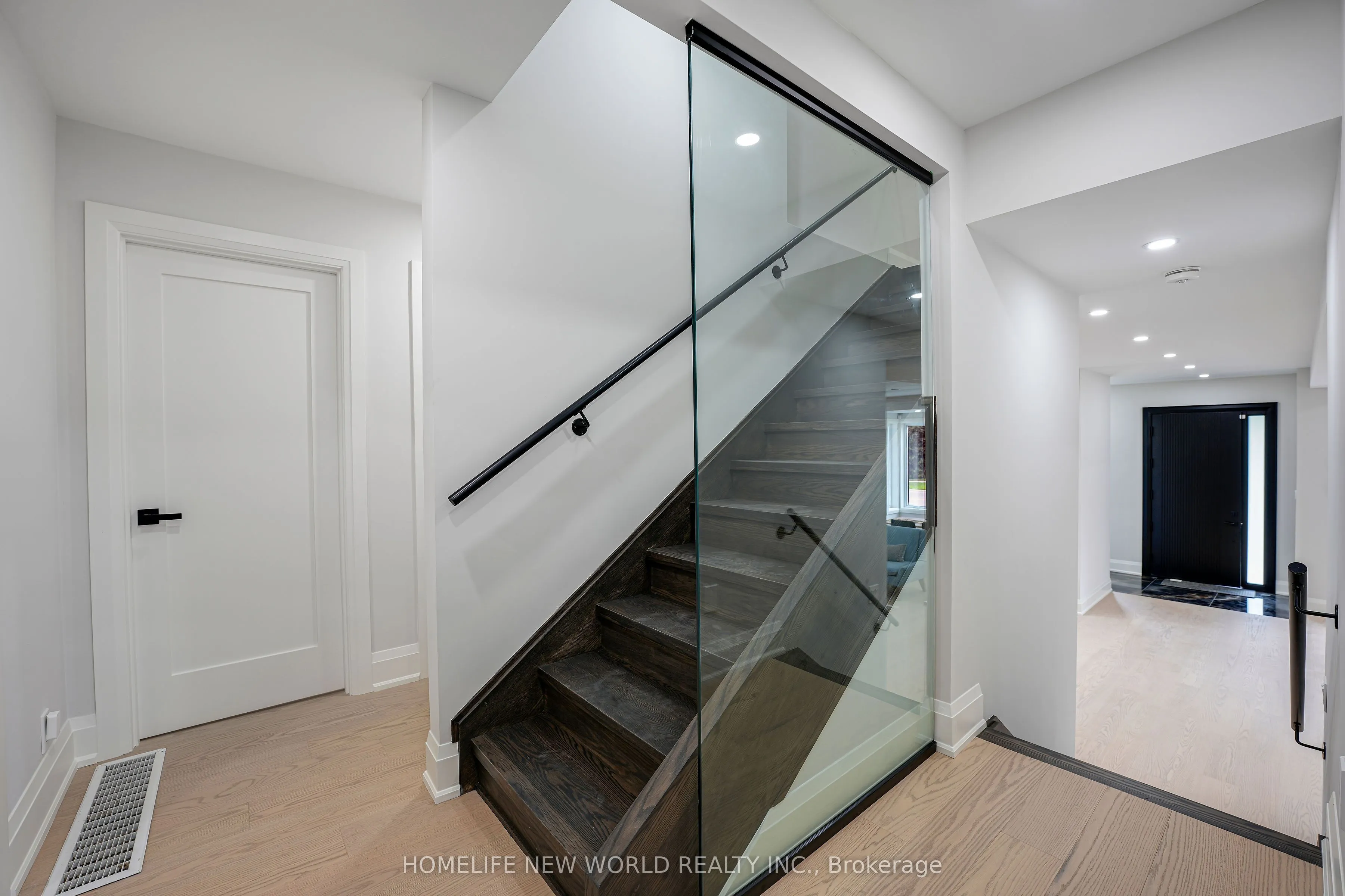 105 Murray Drive