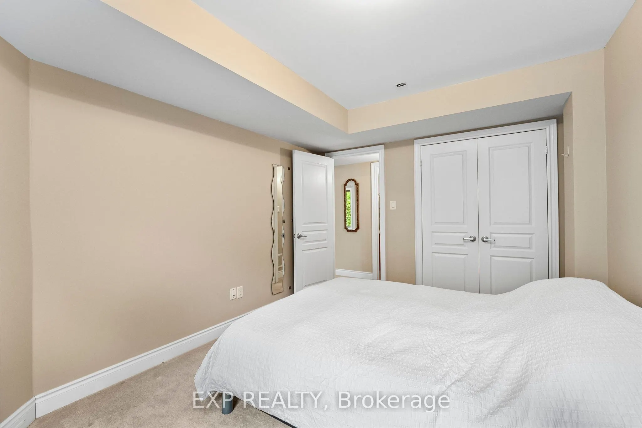 54 Stonecliffe Crescent, #35