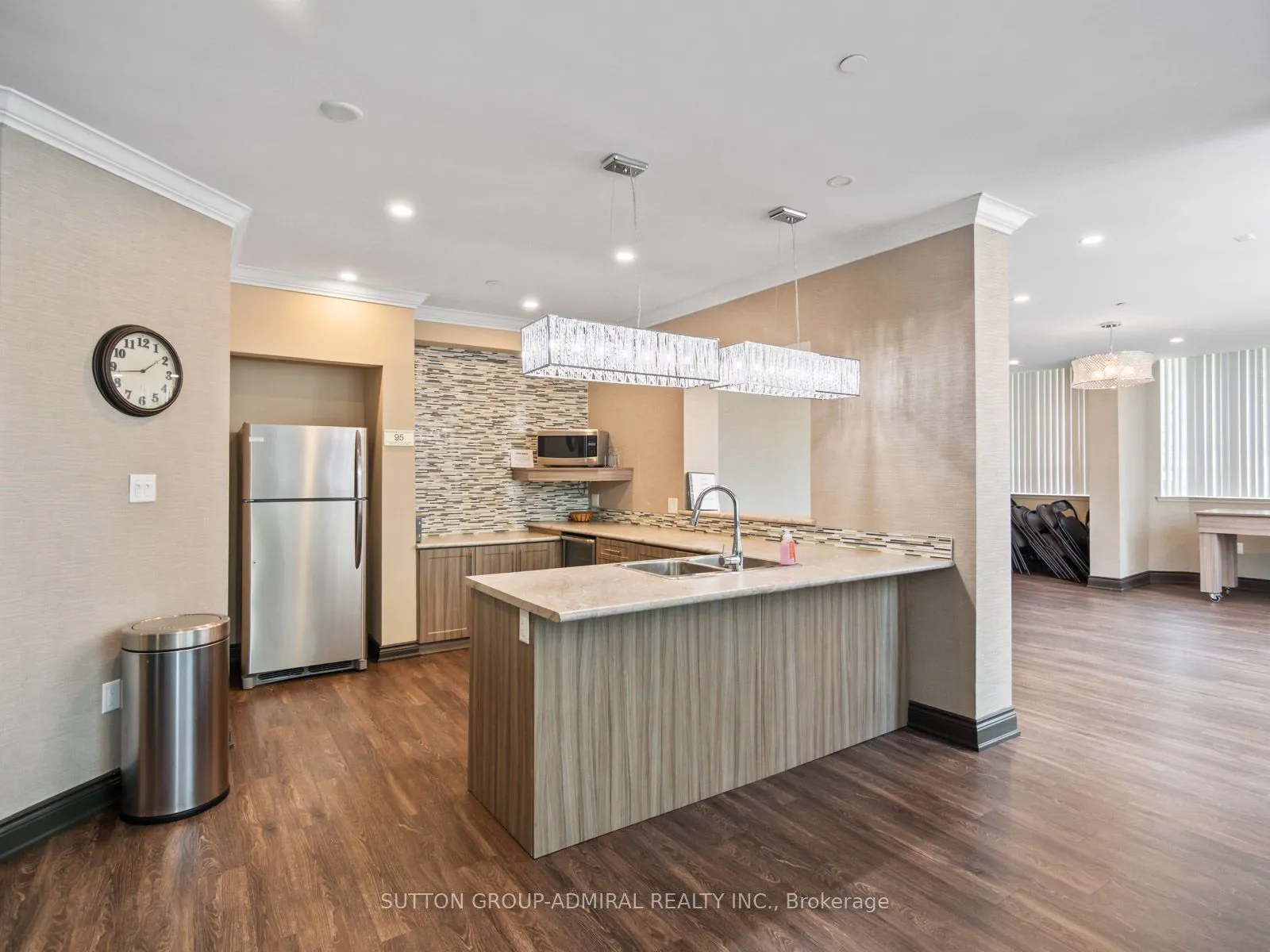 270 Davis Drive, #204