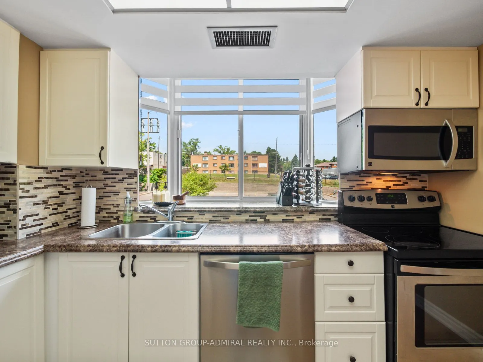 270 Davis Drive, #204