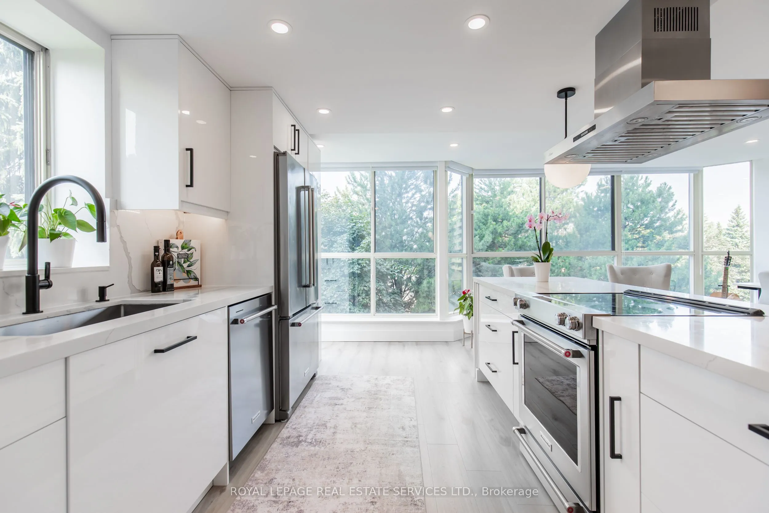 100 Observatory Lane, #404