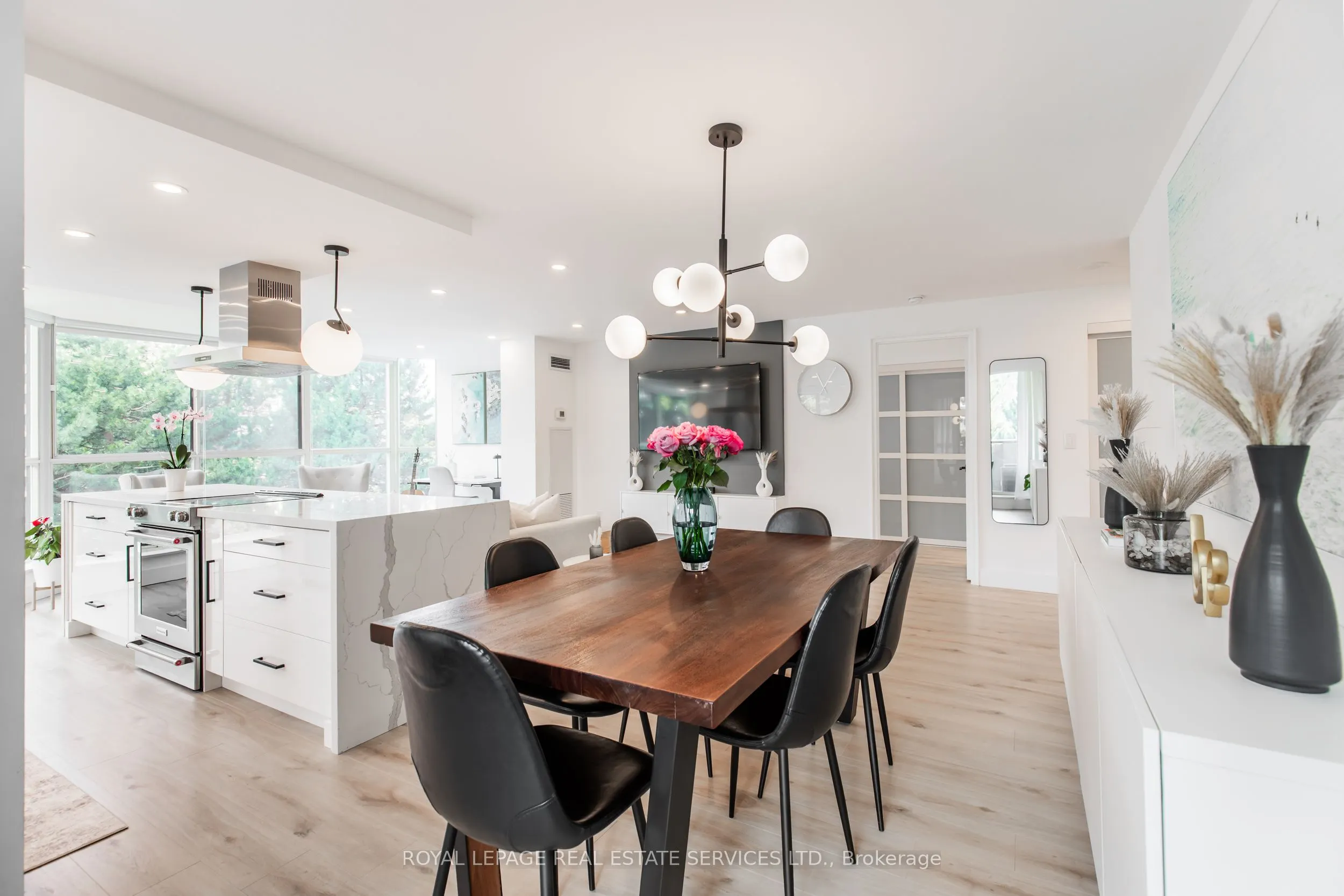 100 Observatory Lane, #404