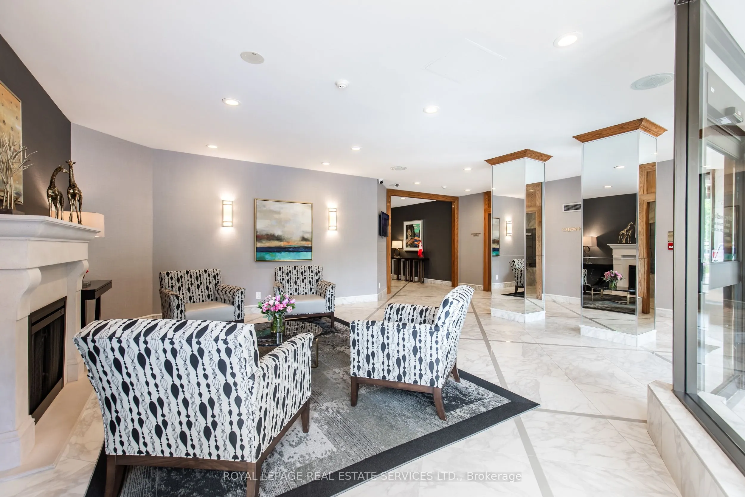 100 Observatory Lane, #404