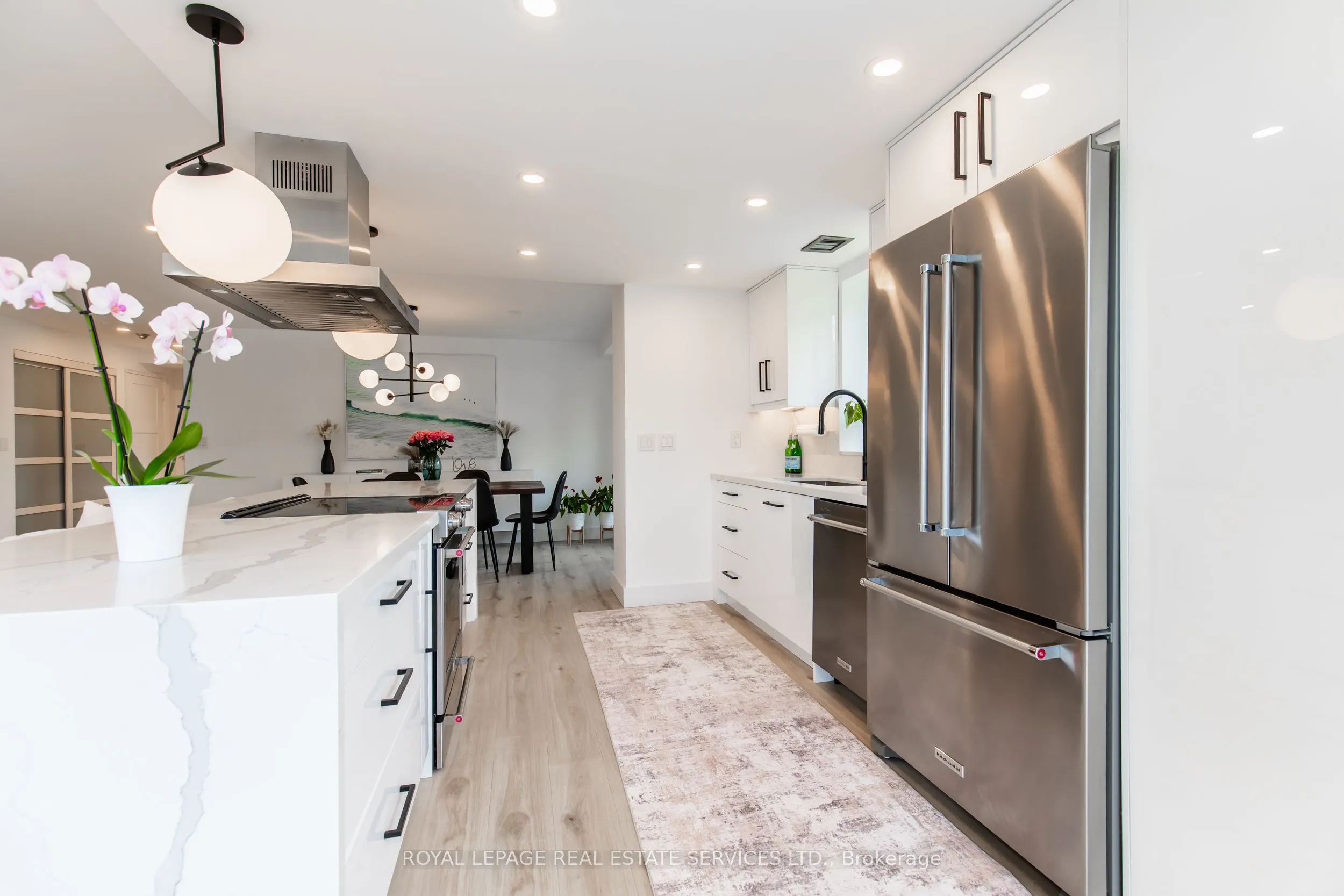 100 Observatory Lane, #404