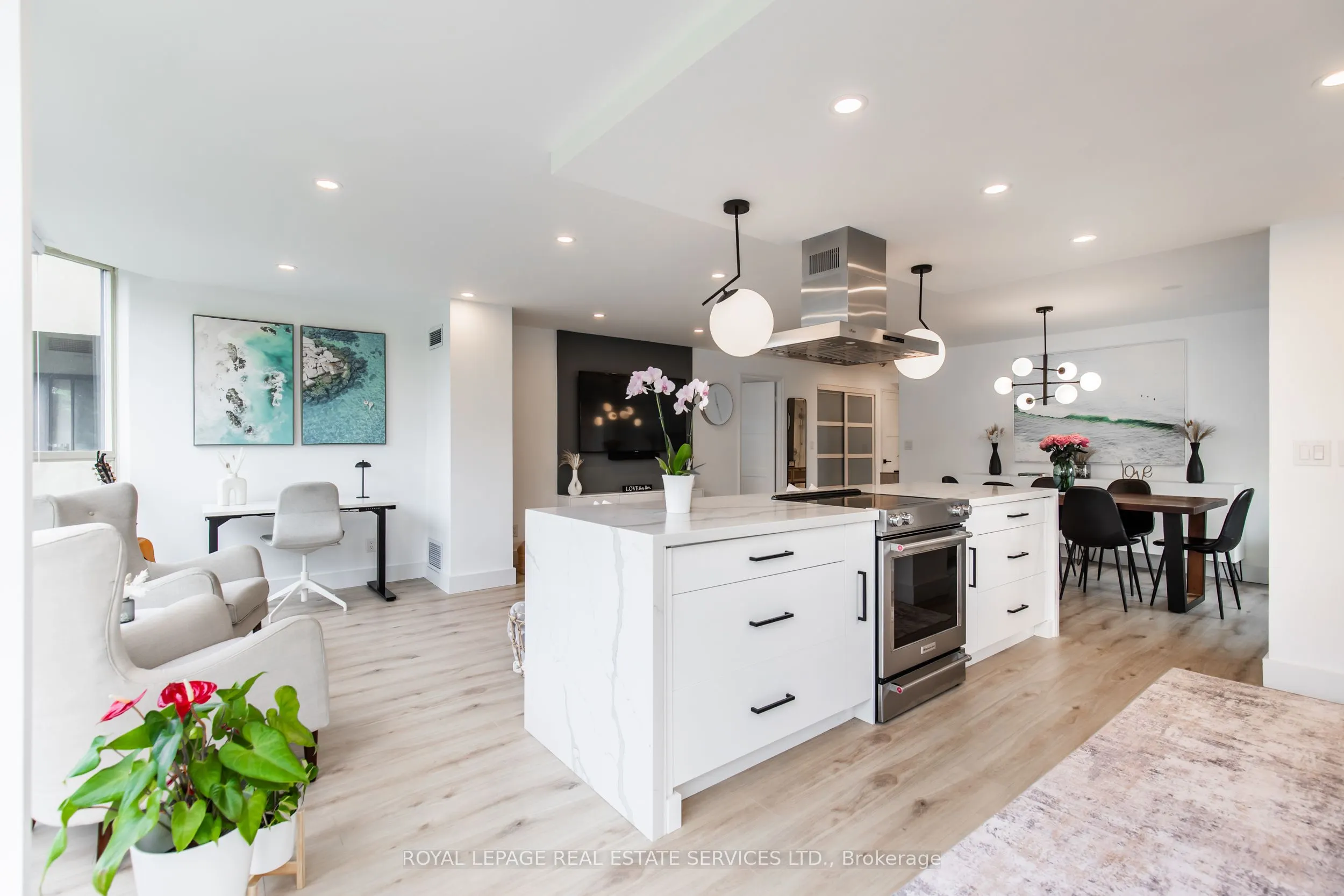 100 Observatory Lane, #404
