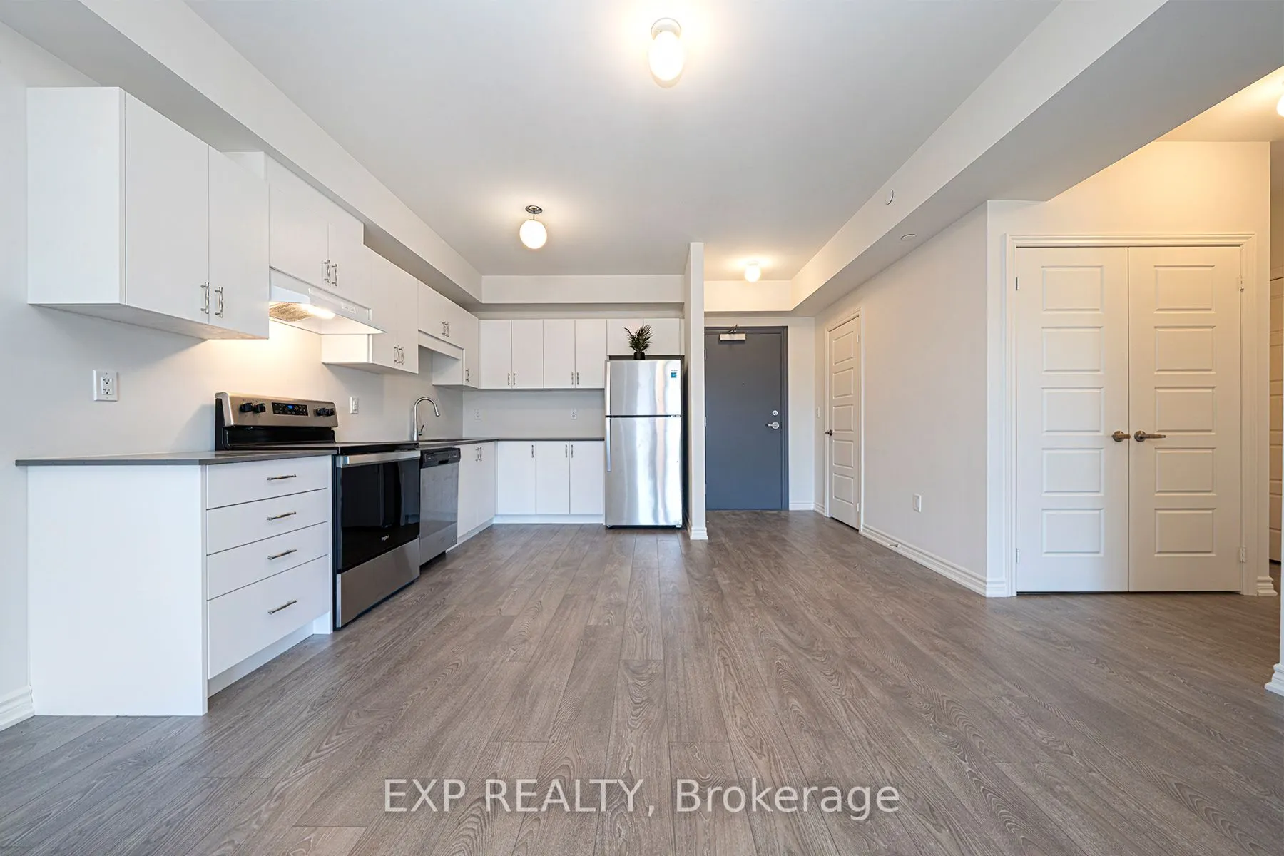 110 Grew Boulevard, #407