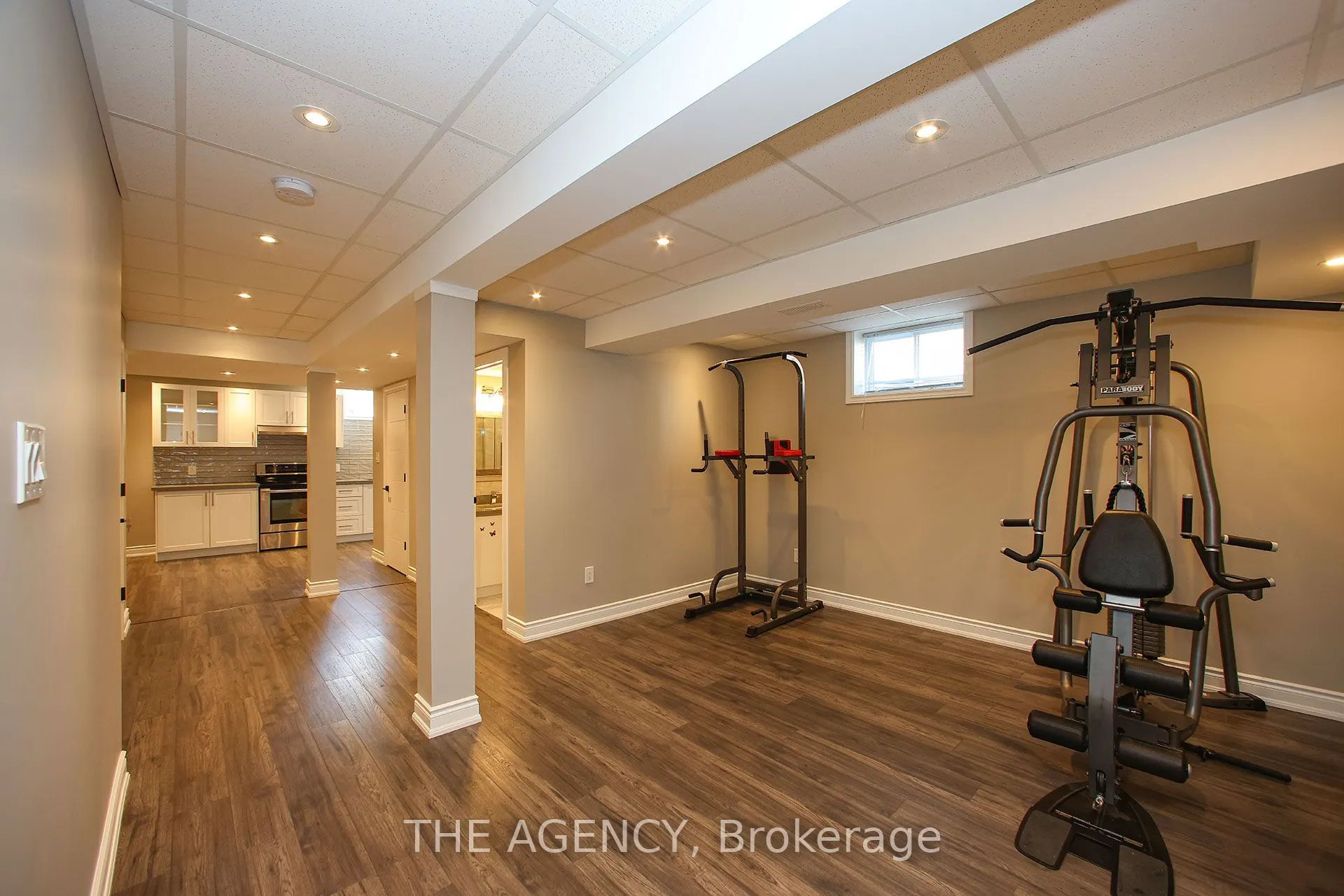 88 Glendower Crescent