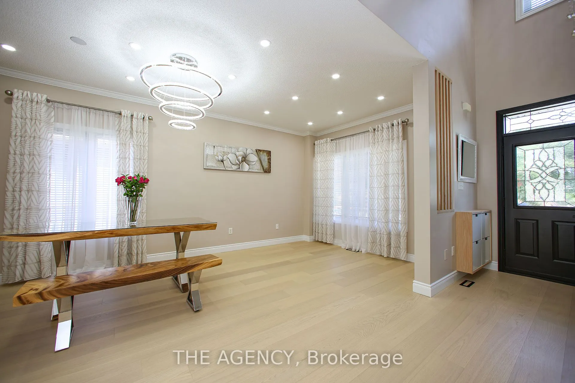 88 Glendower Crescent