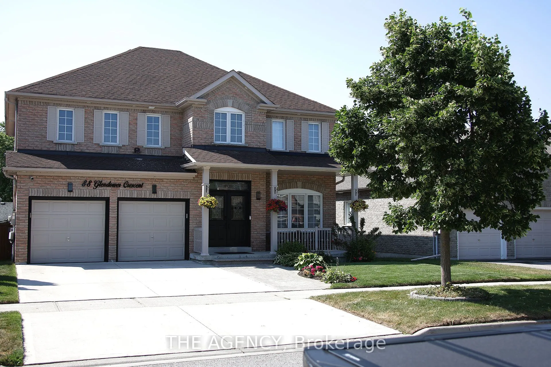 88 Glendower Crescent