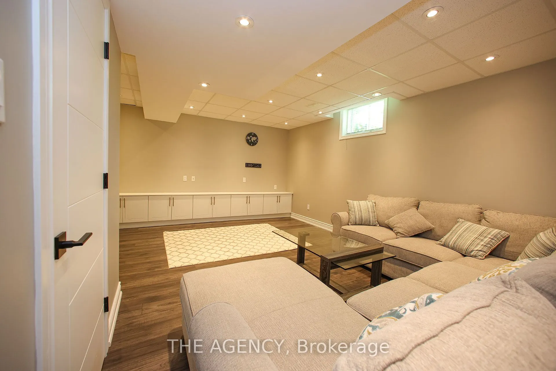 88 Glendower Crescent