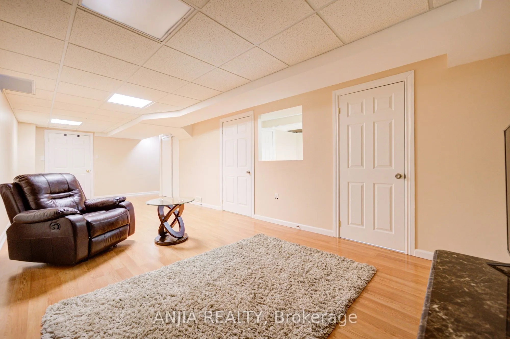 558 Hoover Park Drive