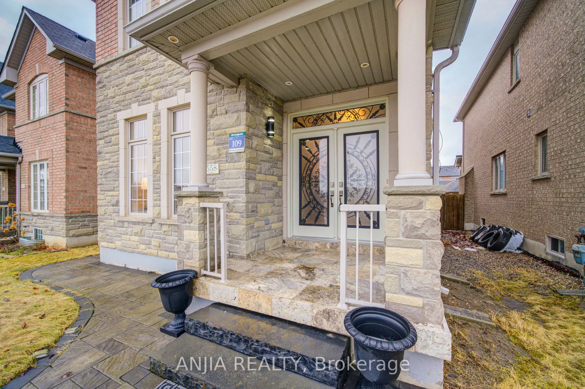 558 Hoover Park Drive