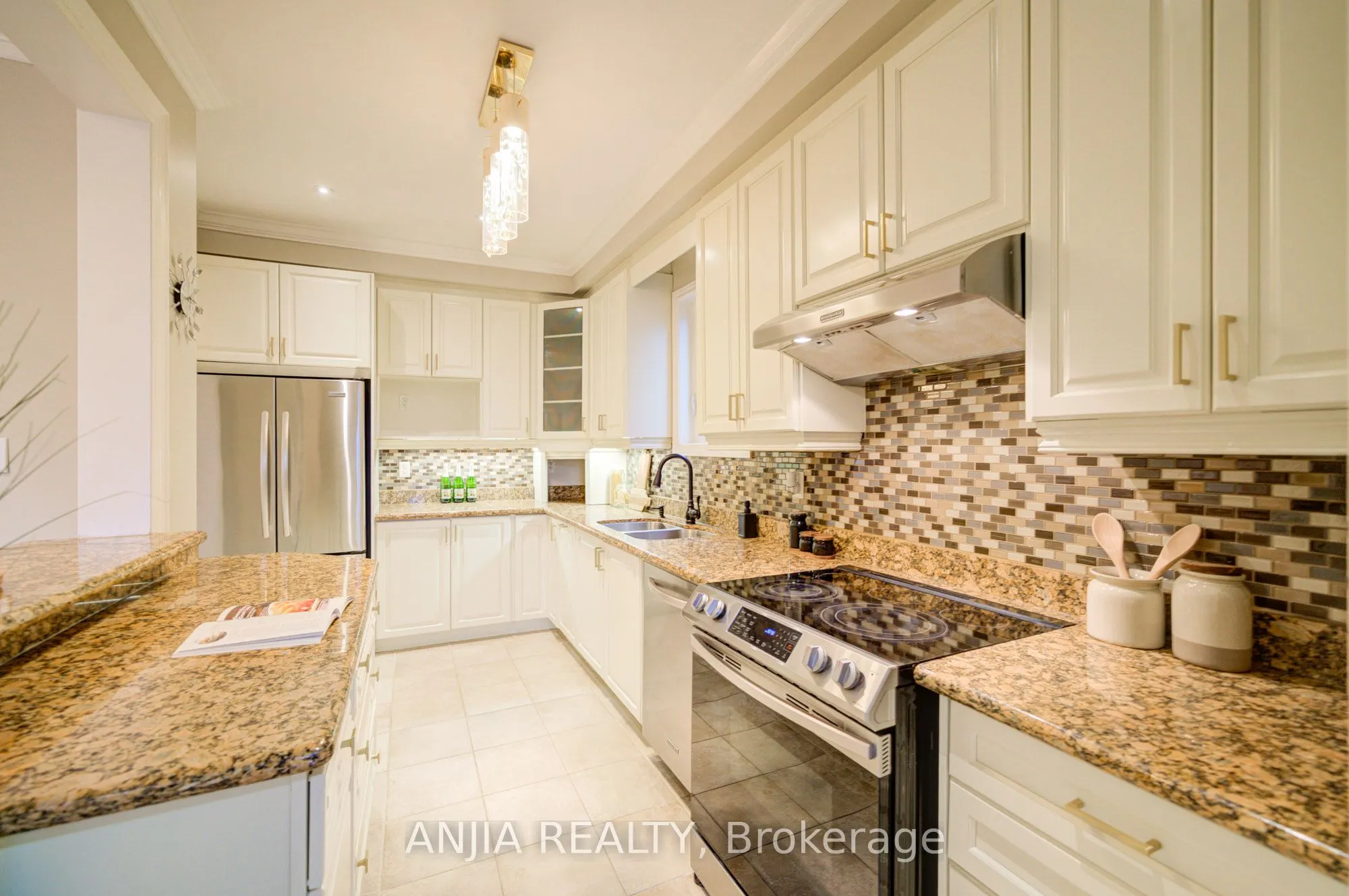 558 Hoover Park Drive