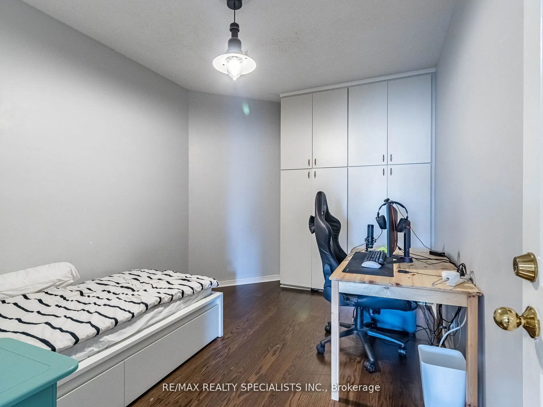 21 George Street, #306