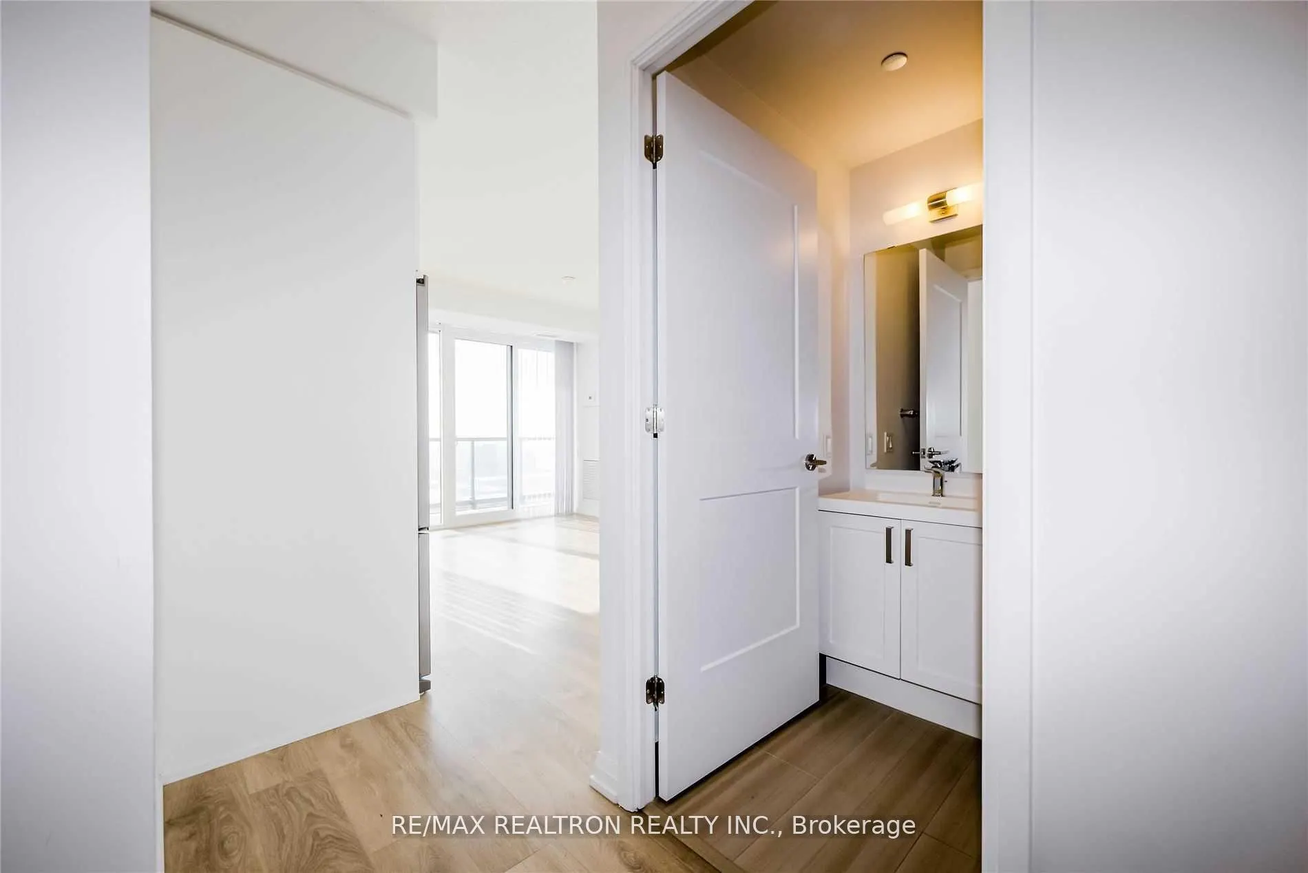 7895 Jane Street, #2606