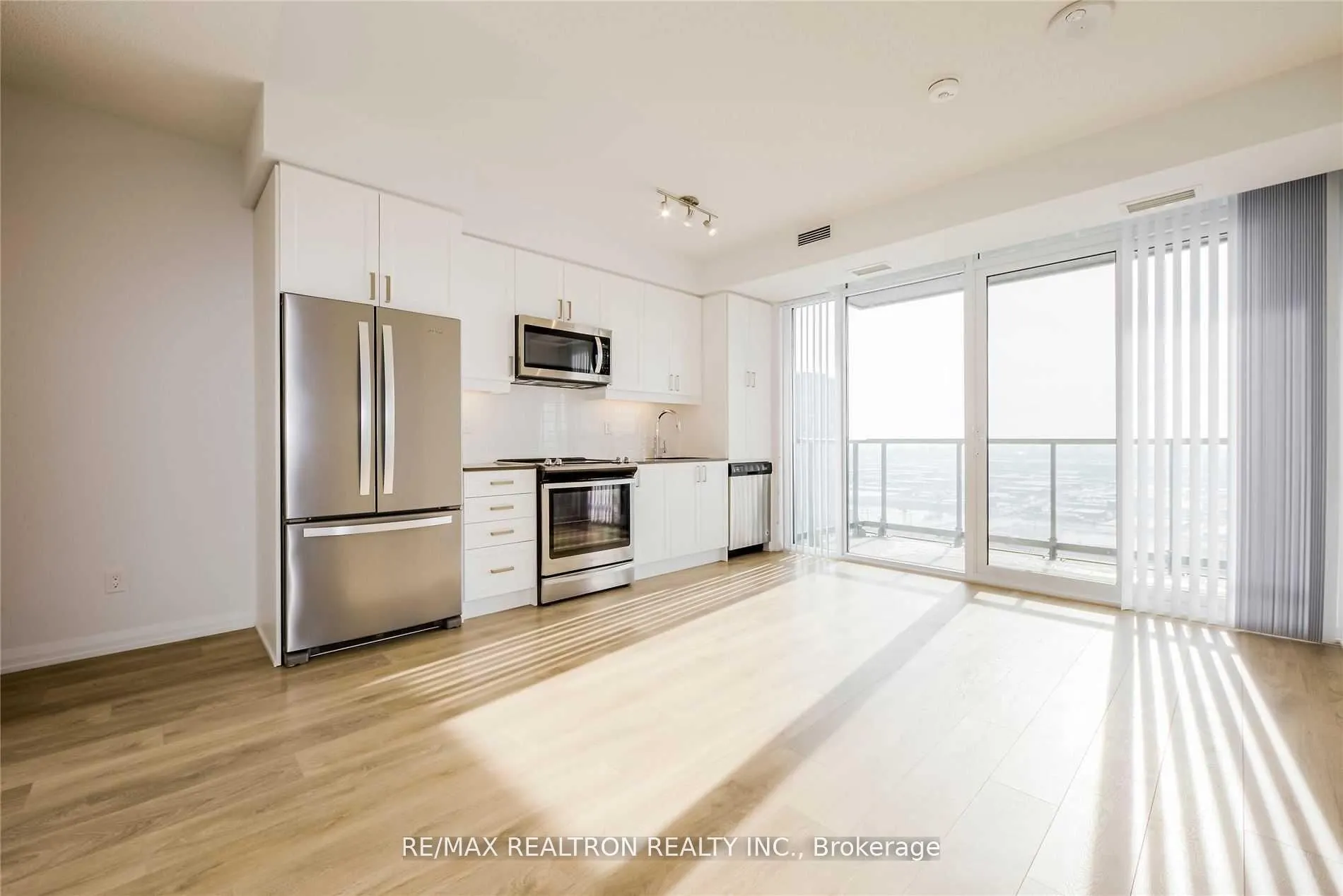 7895 Jane Street, #2606