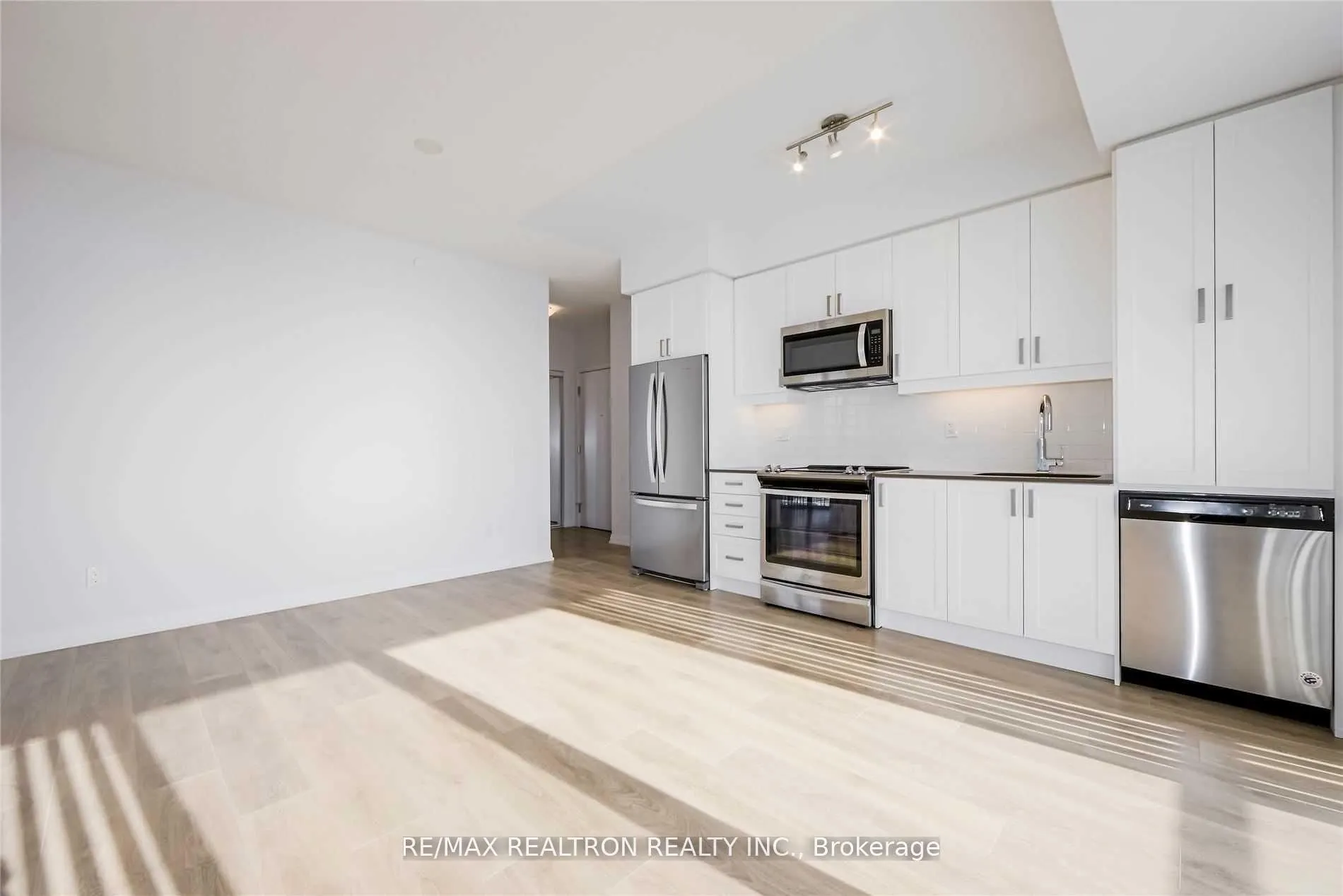 7895 Jane Street, #2606