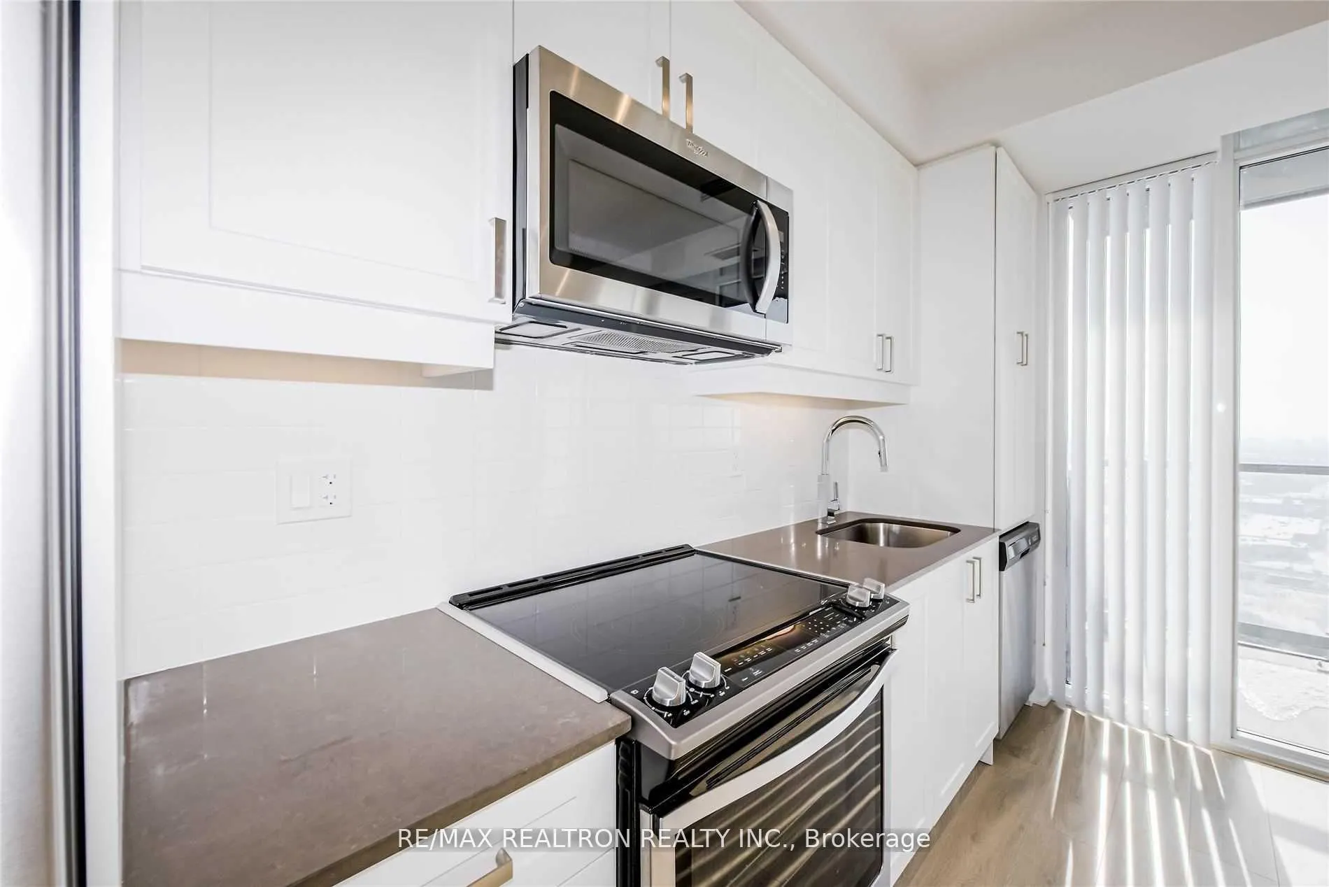 7895 Jane Street, #2606