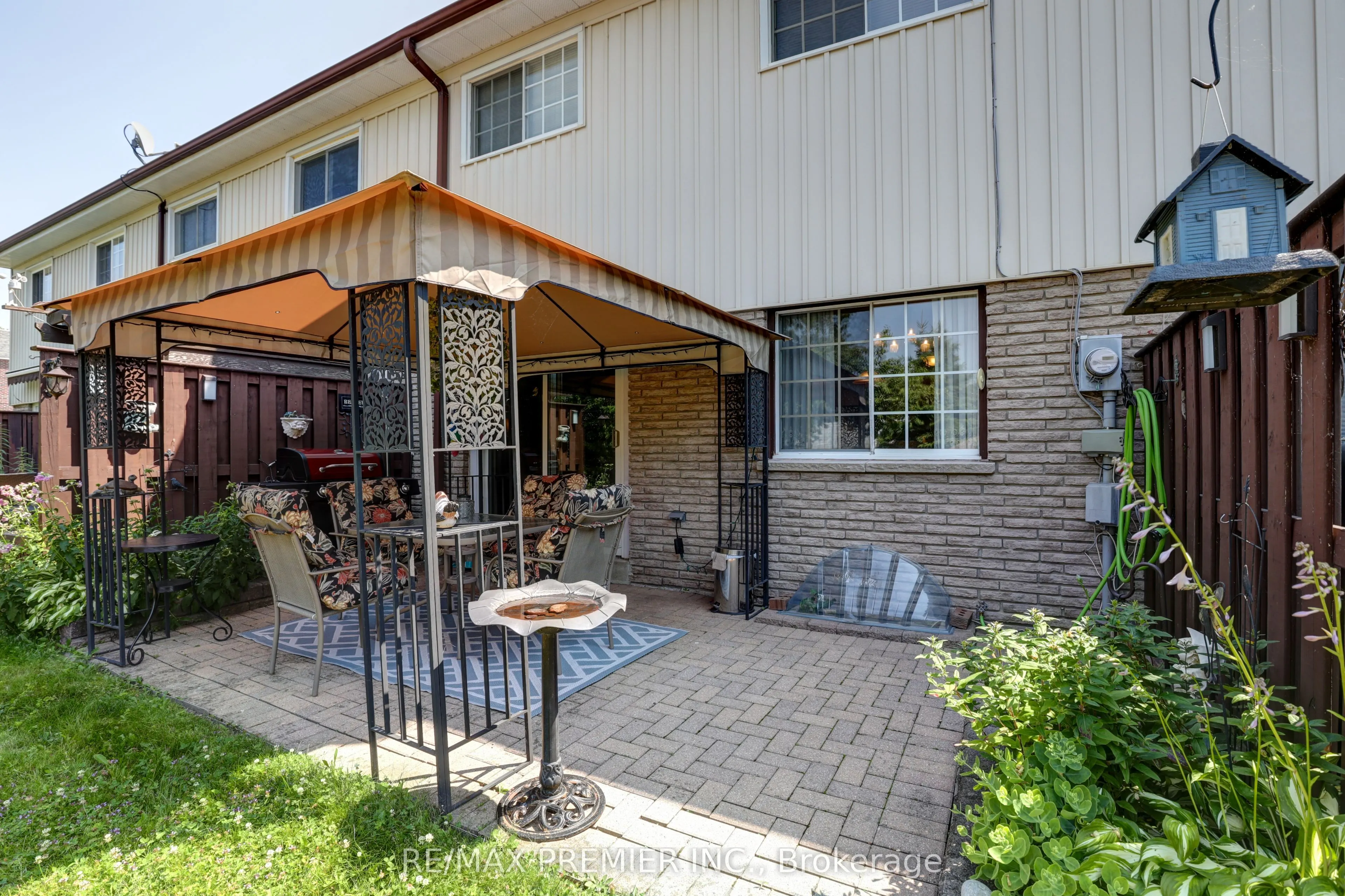 433 May Street, #14
