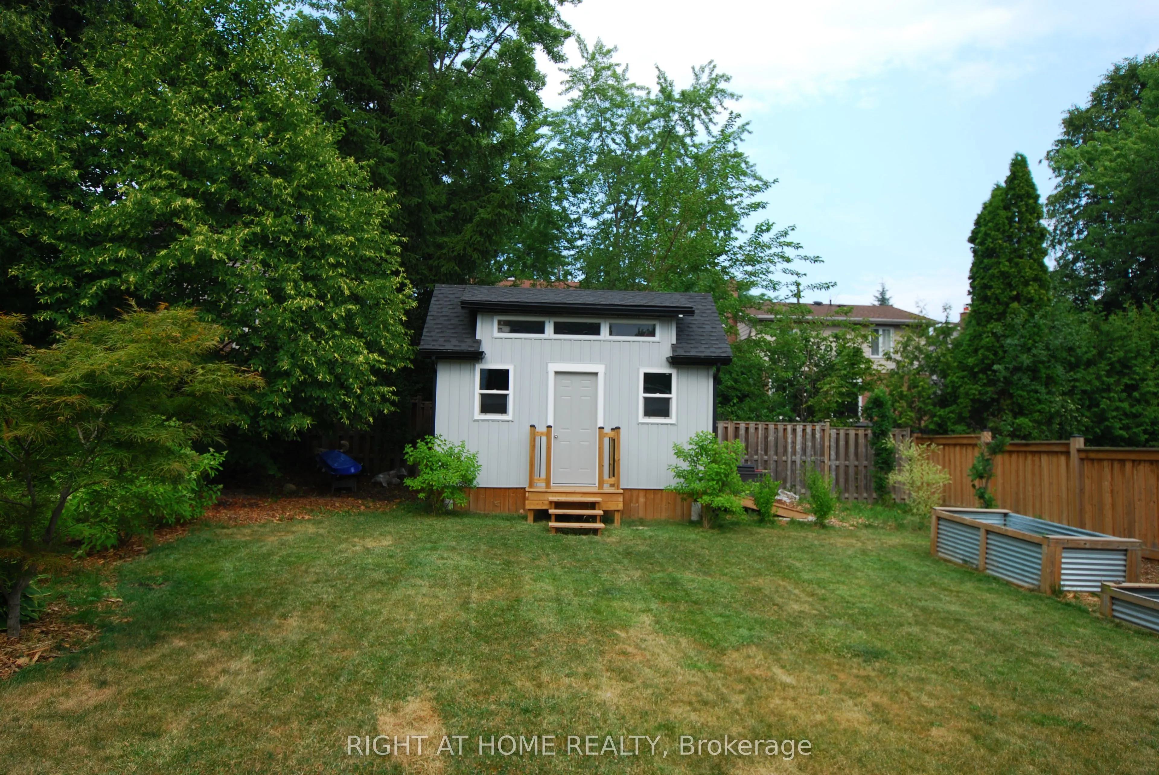 32 Braeburn Drive