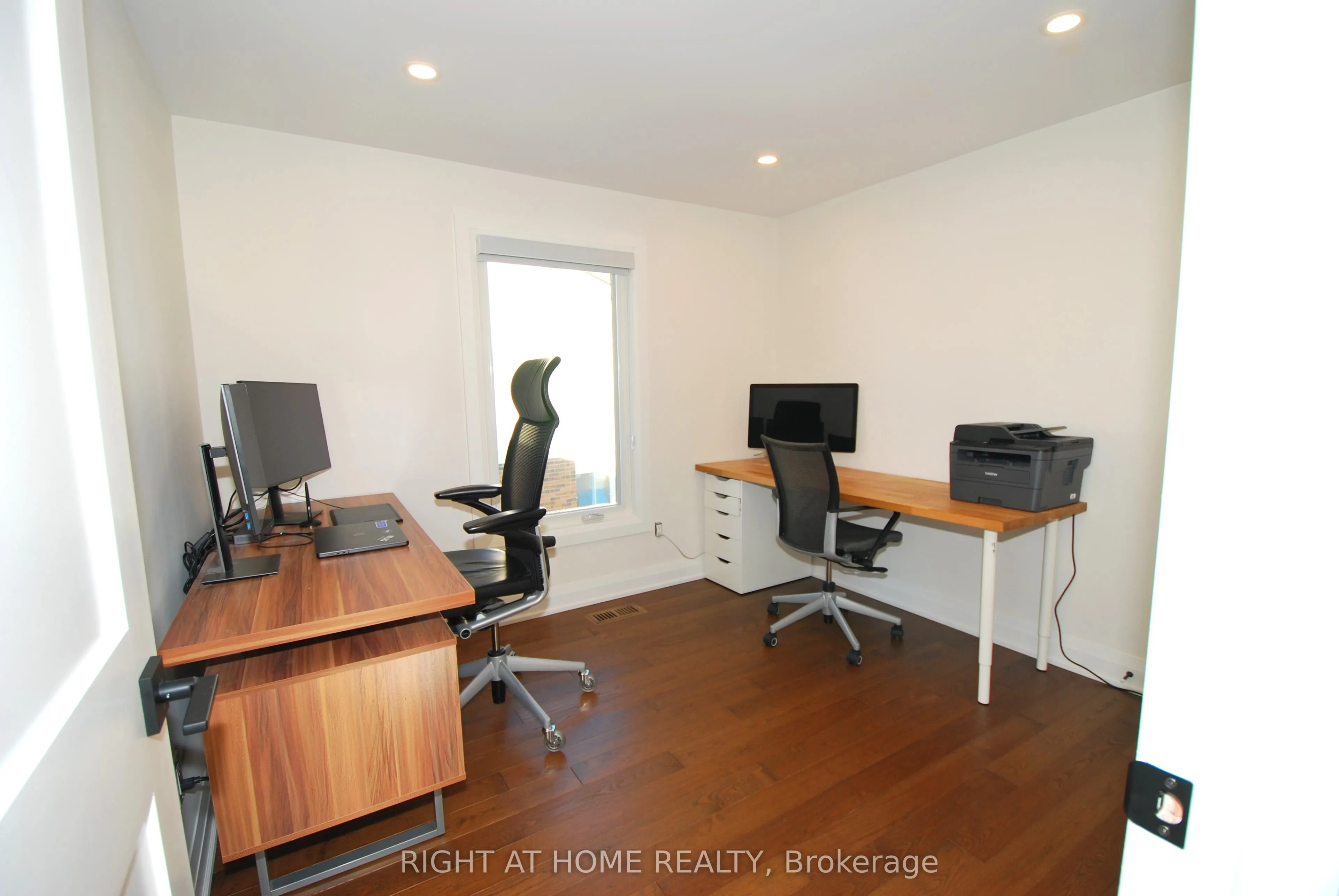 32 Braeburn Drive