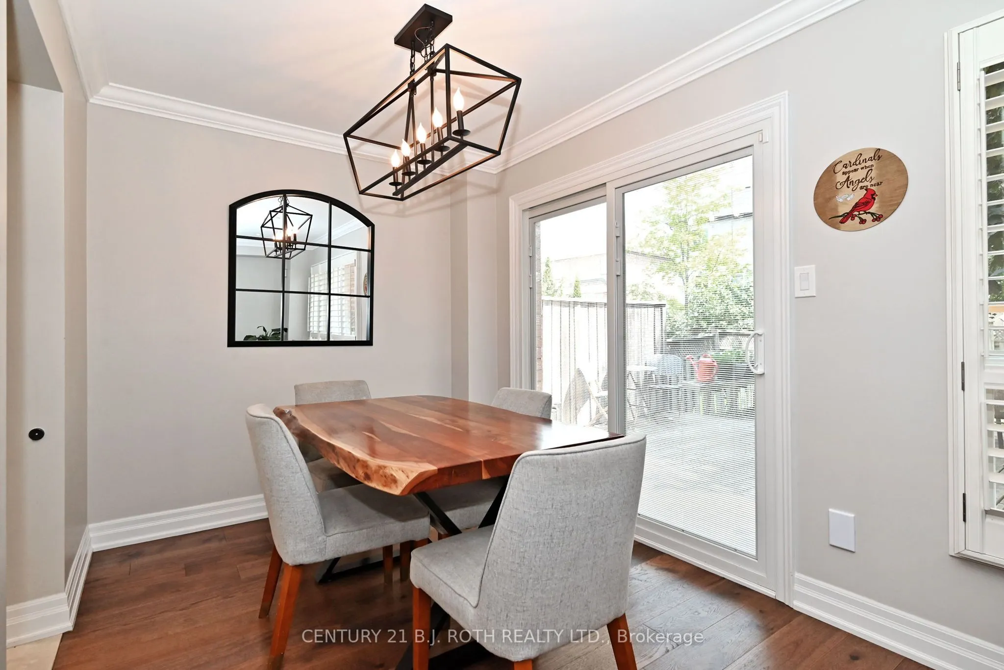 99 Sandfield Drive