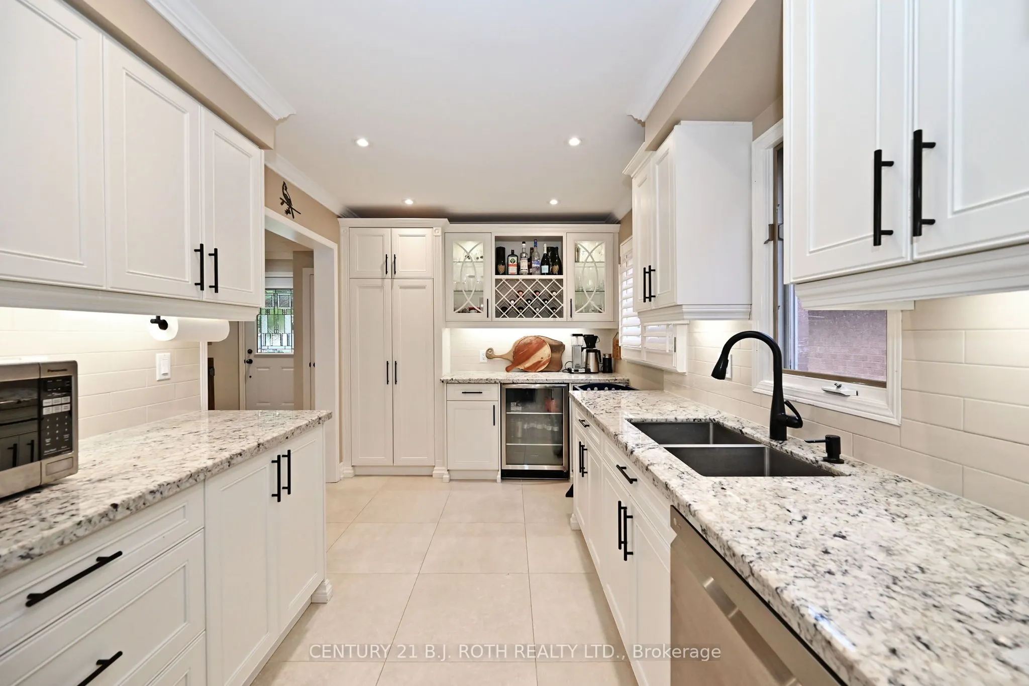 99 Sandfield Drive