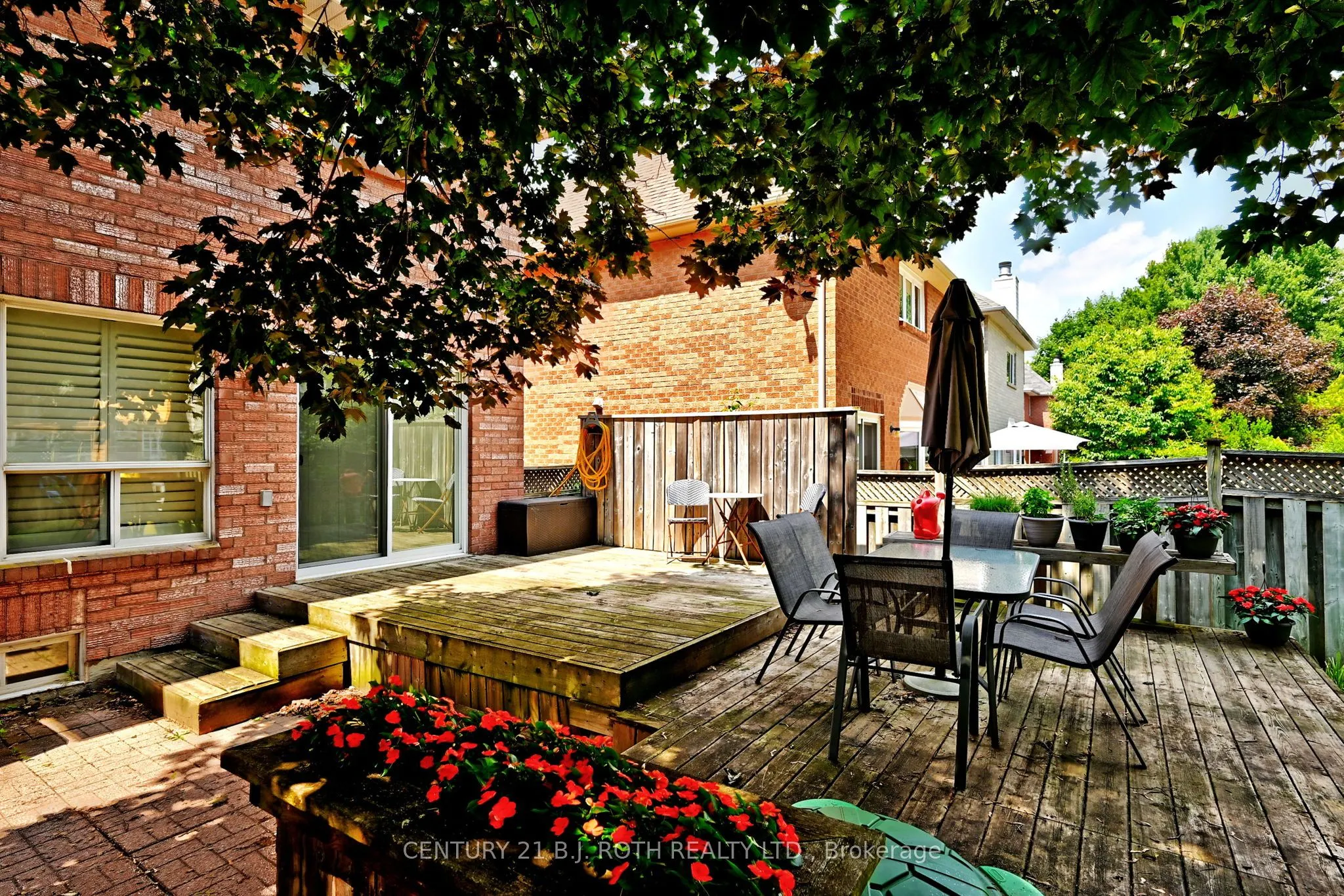 99 Sandfield Drive