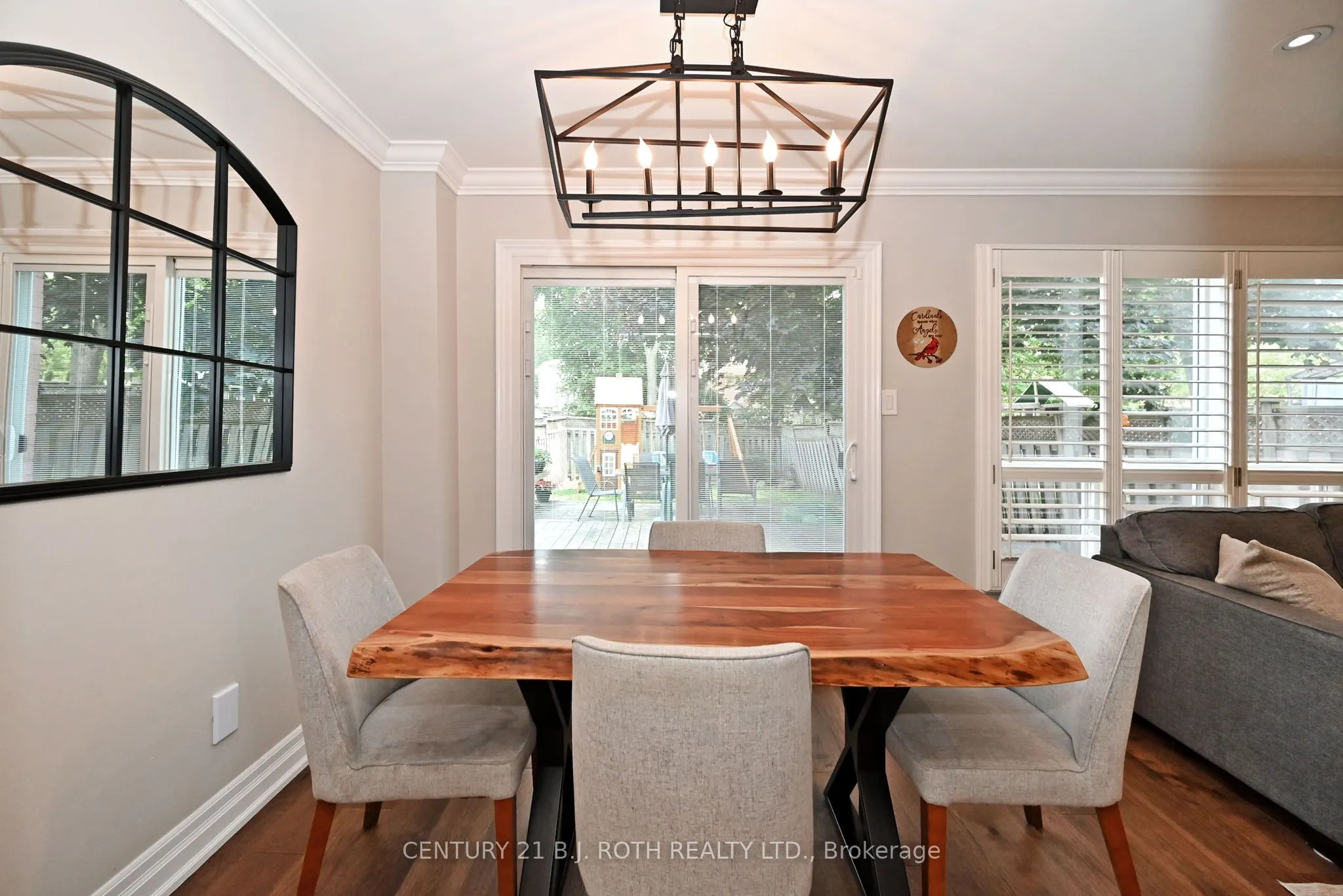 99 Sandfield Drive