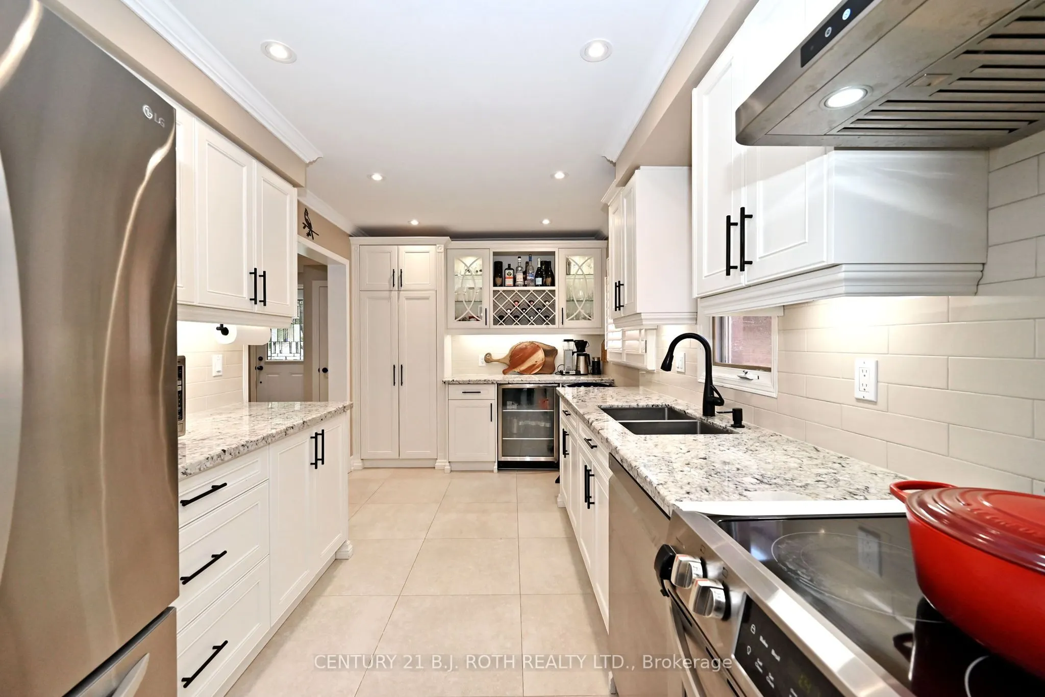99 Sandfield Drive