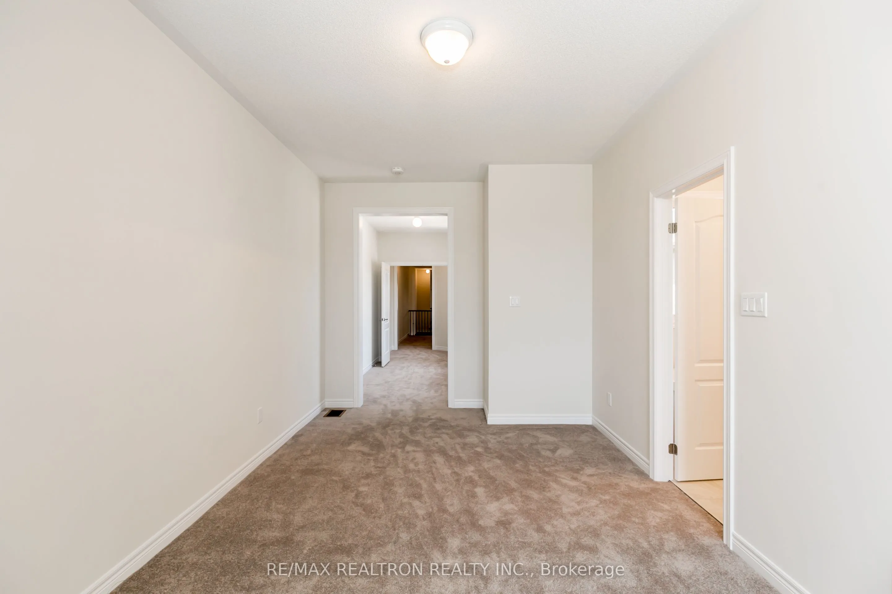 33 Applegate Drive