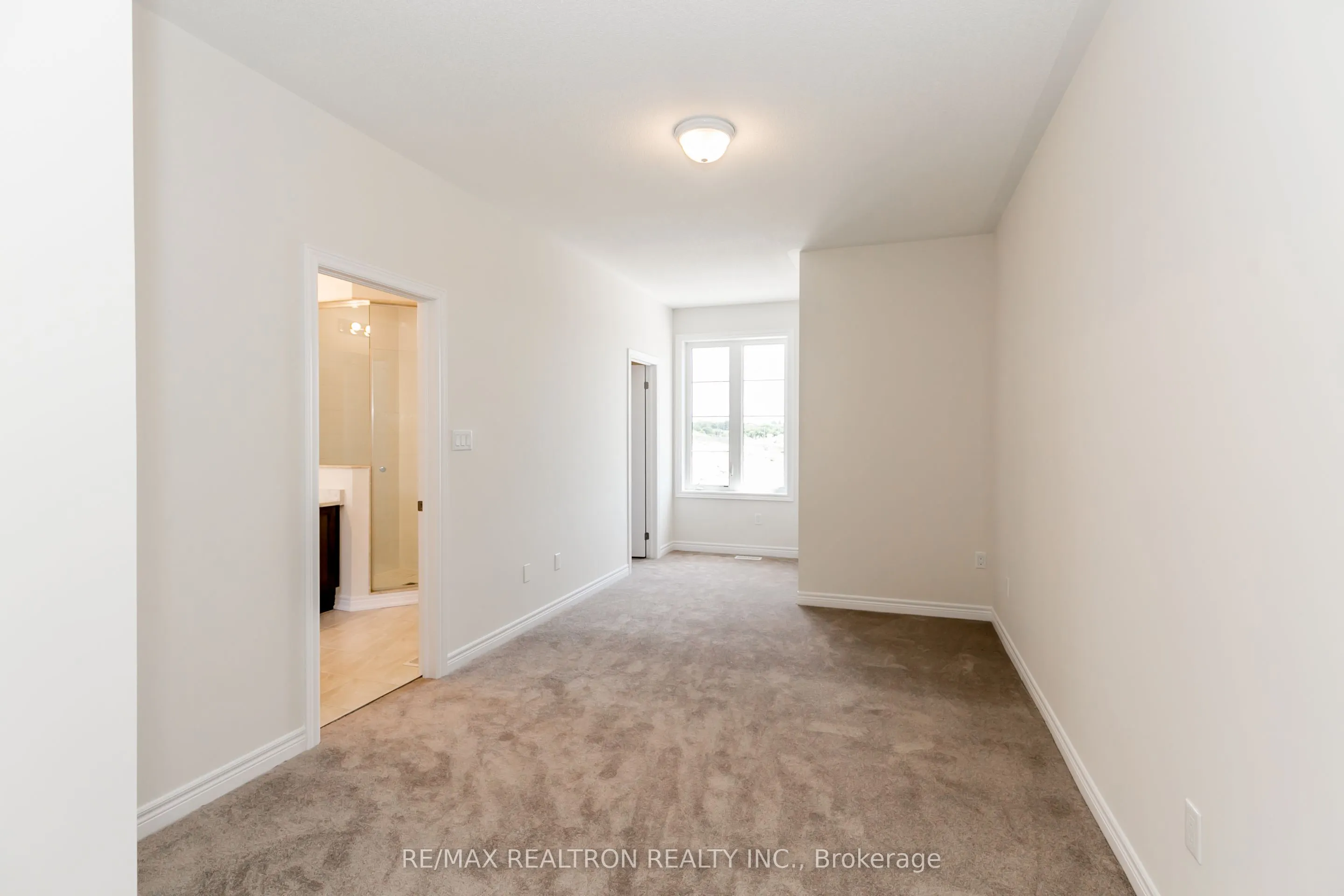 33 Applegate Drive