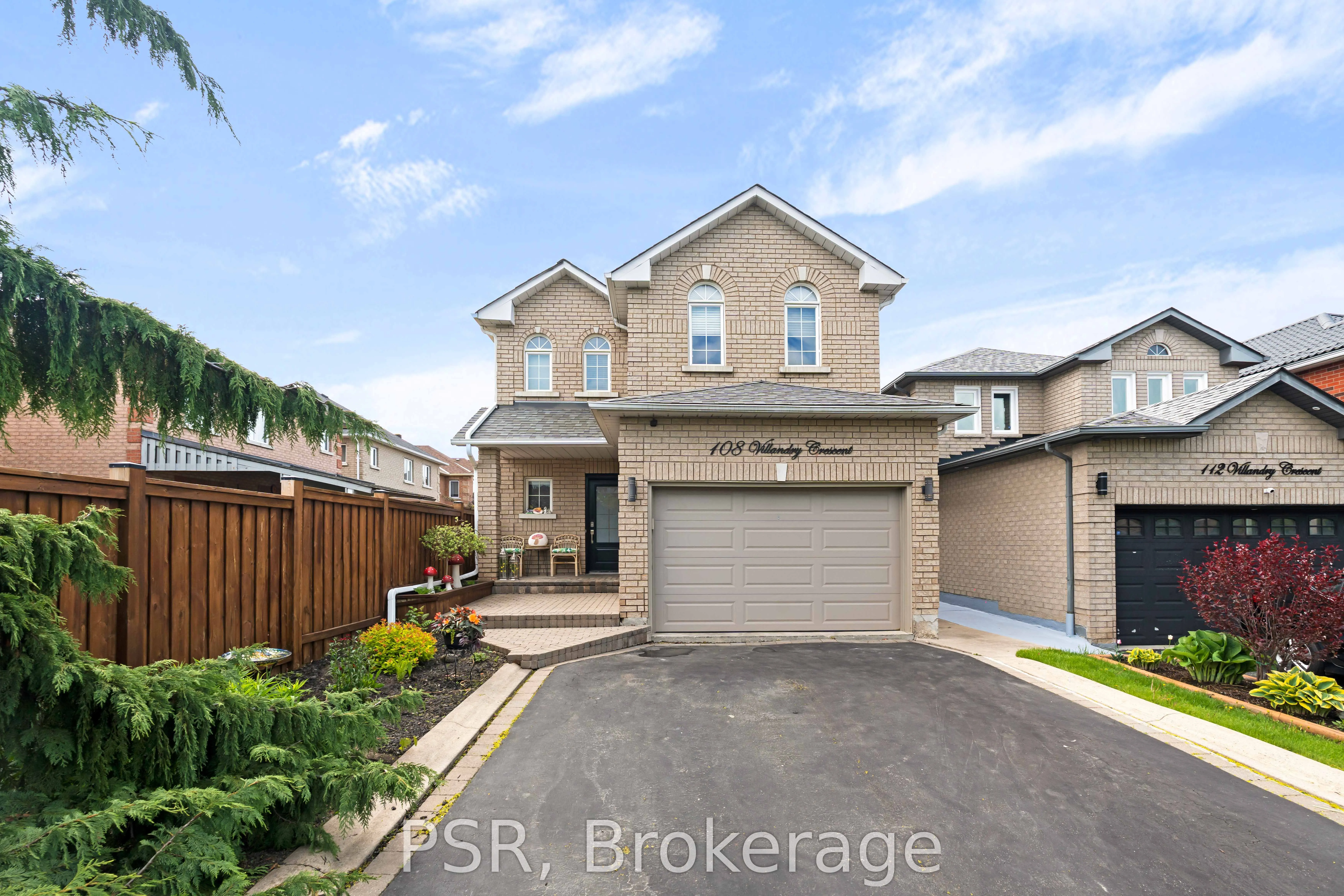 108 Villandry Crescent