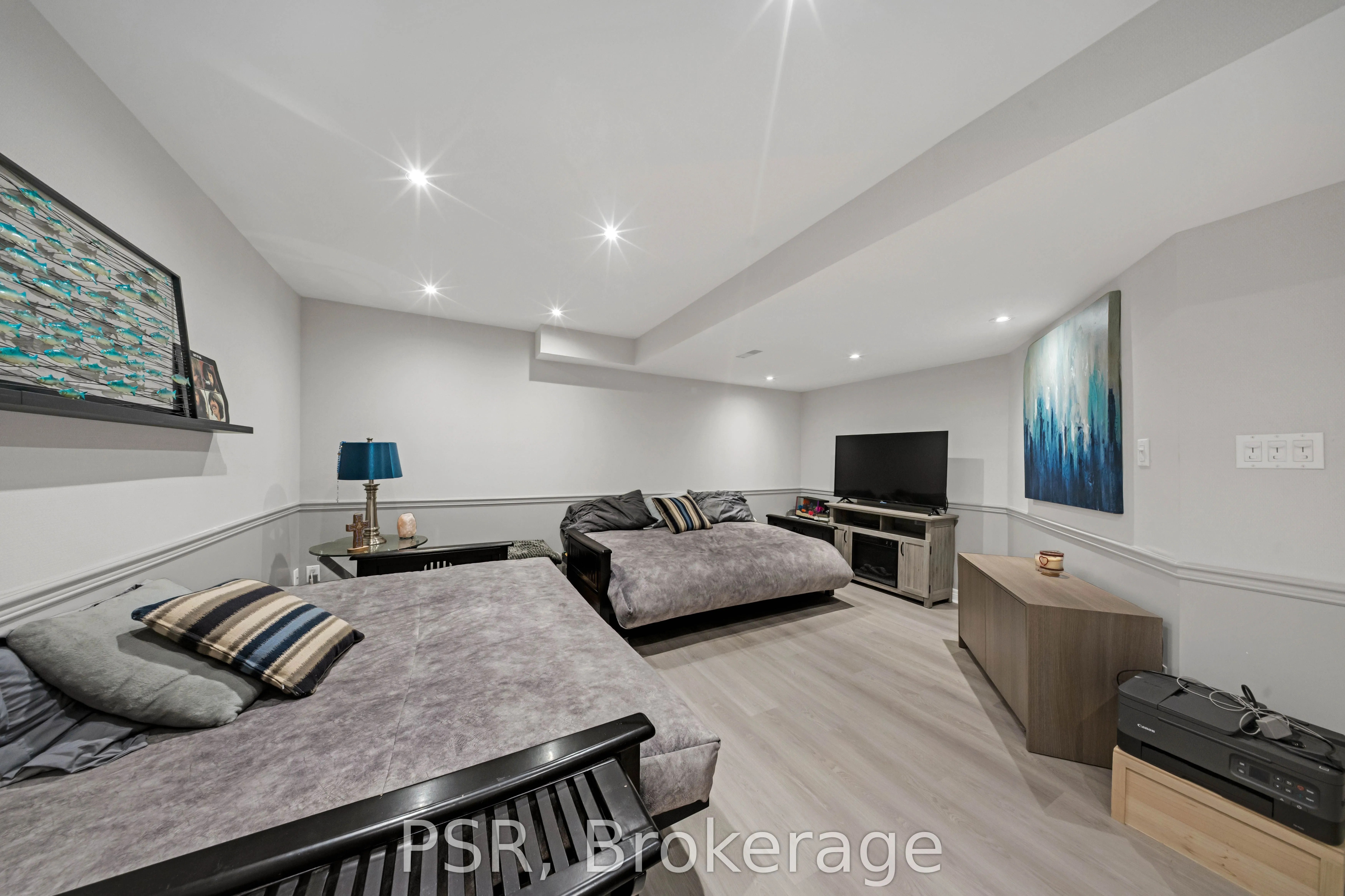 108 Villandry Crescent