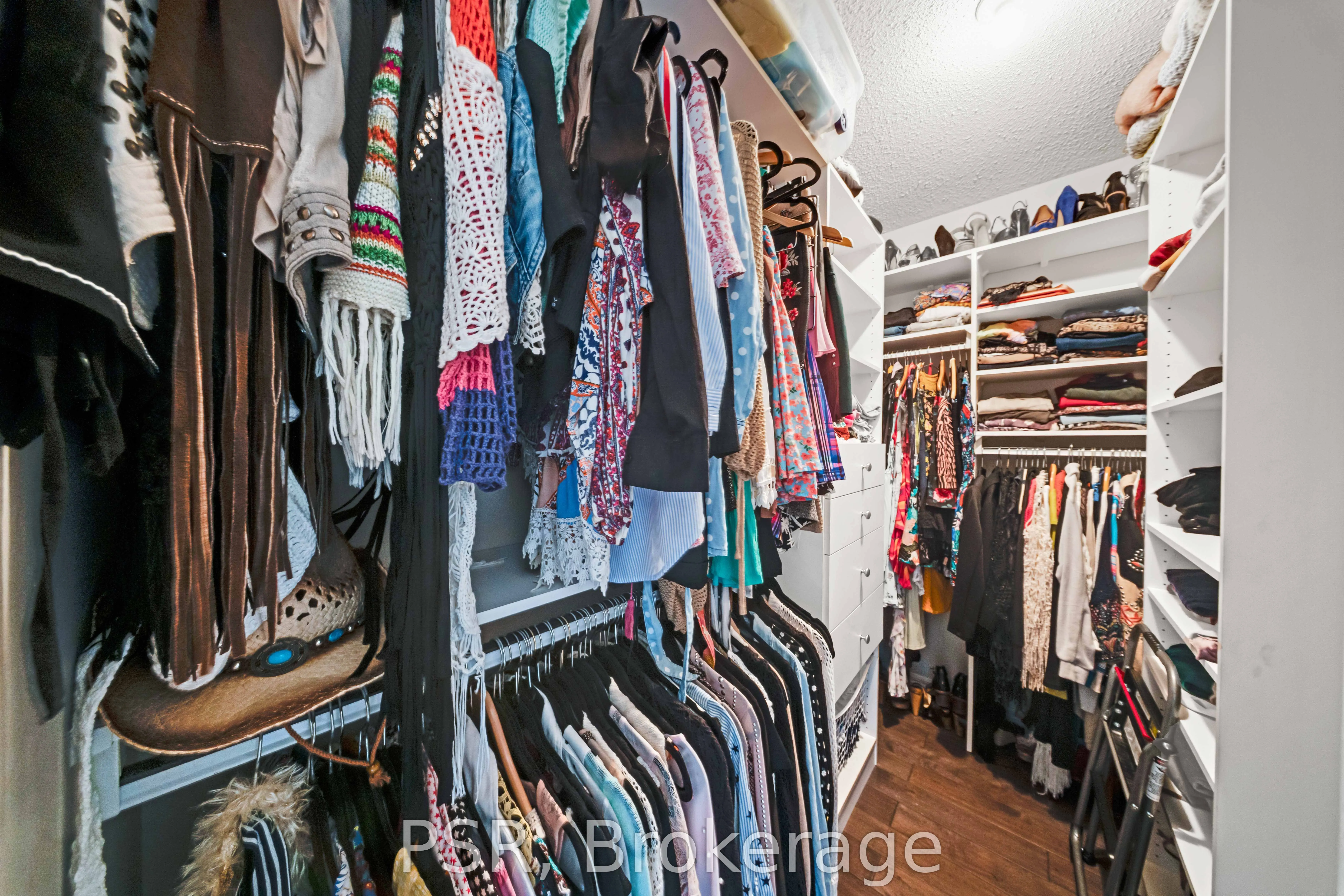 108 Villandry Crescent