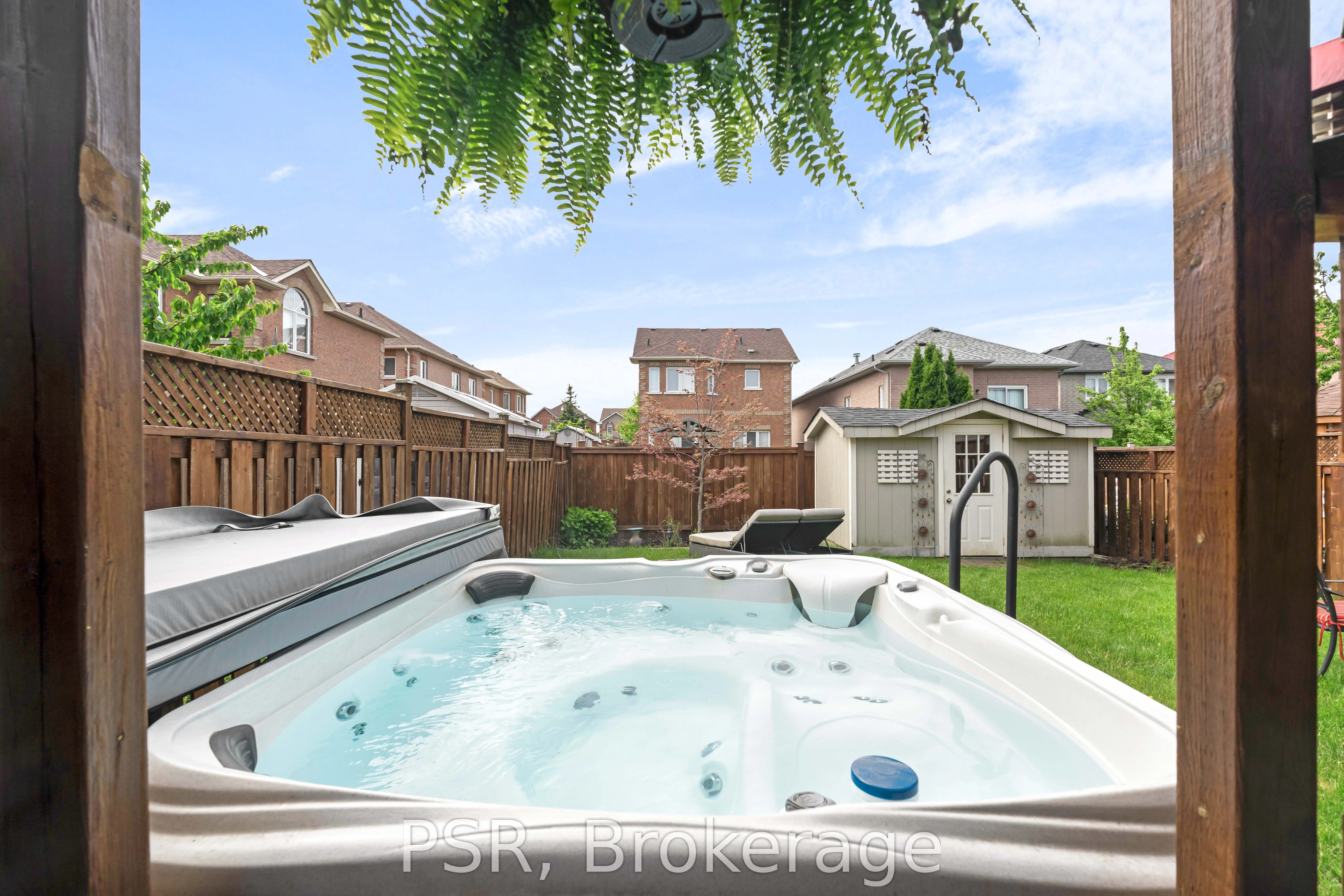 108 Villandry Crescent