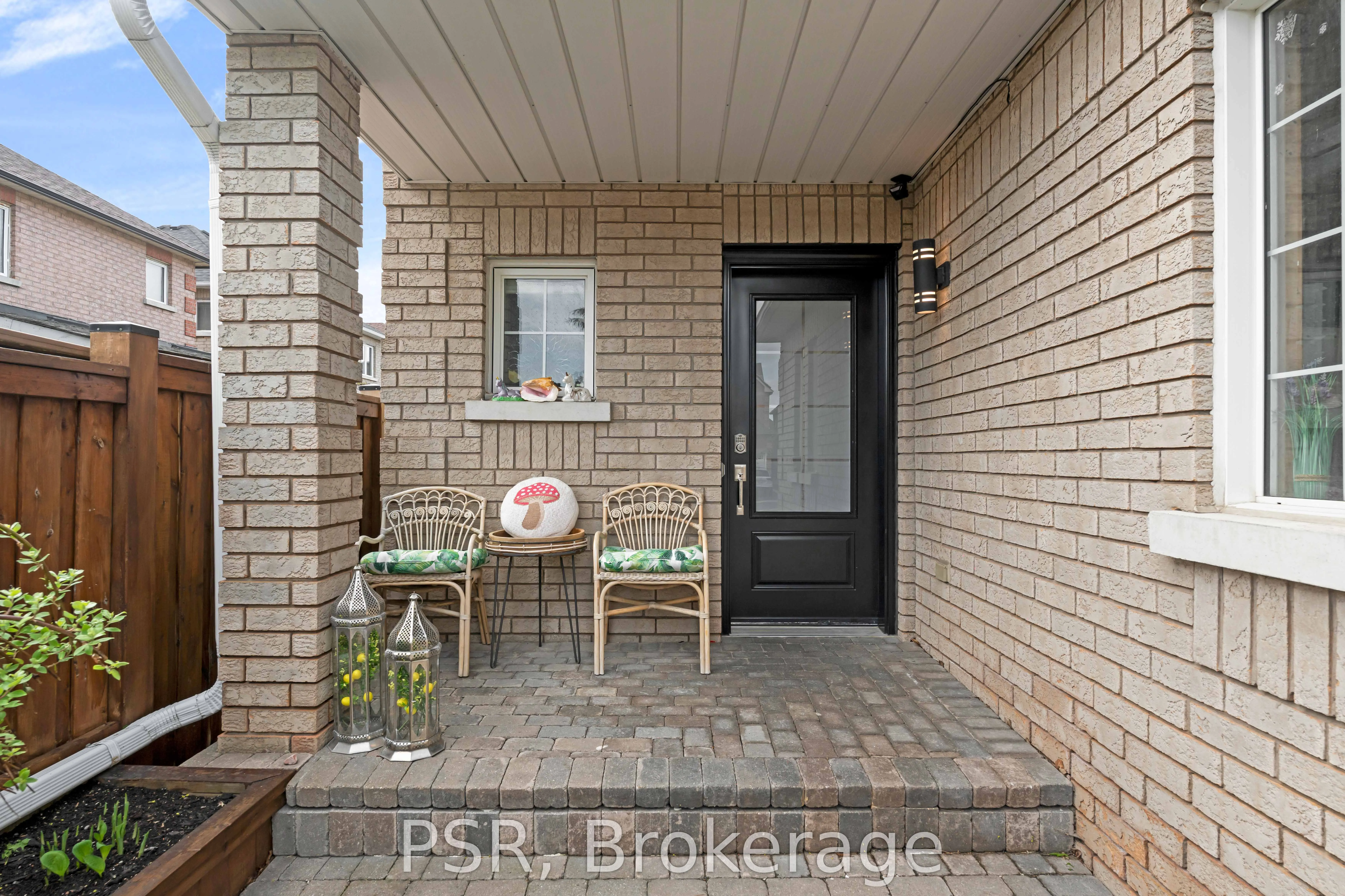 108 Villandry Crescent