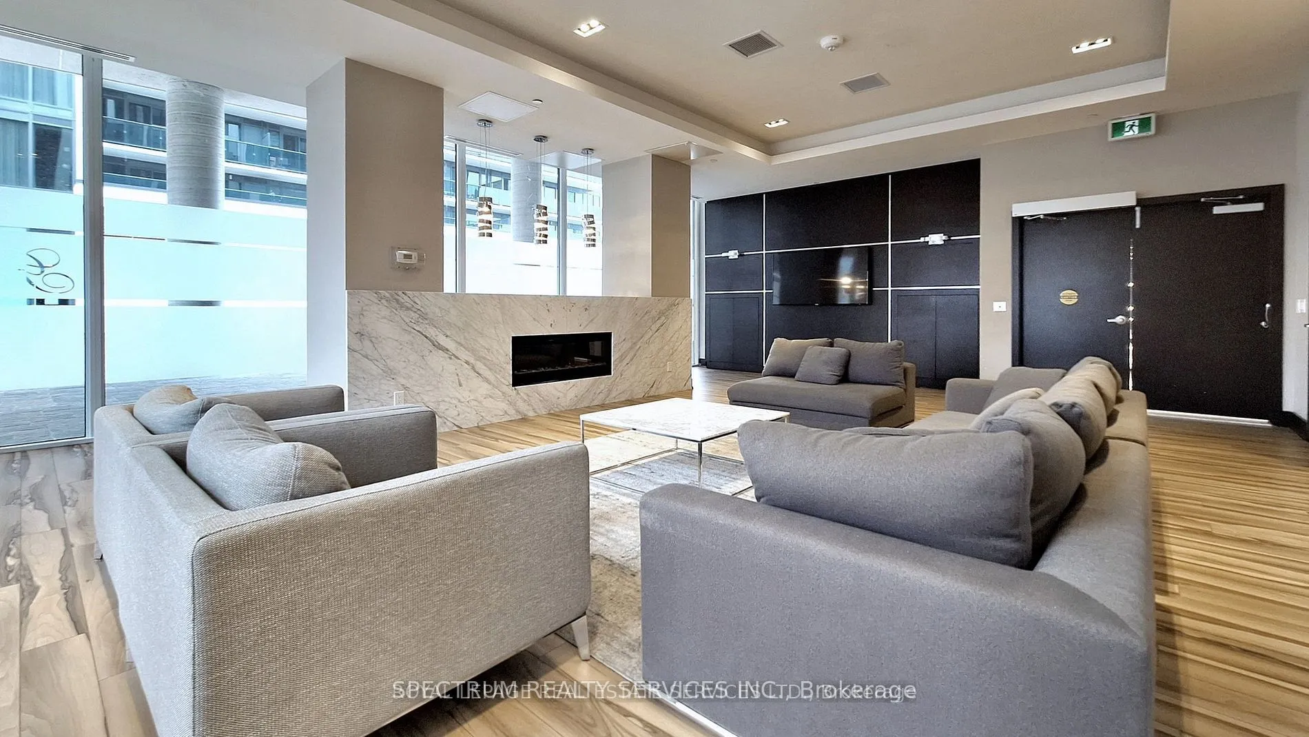 9618 Yonge Street, #326