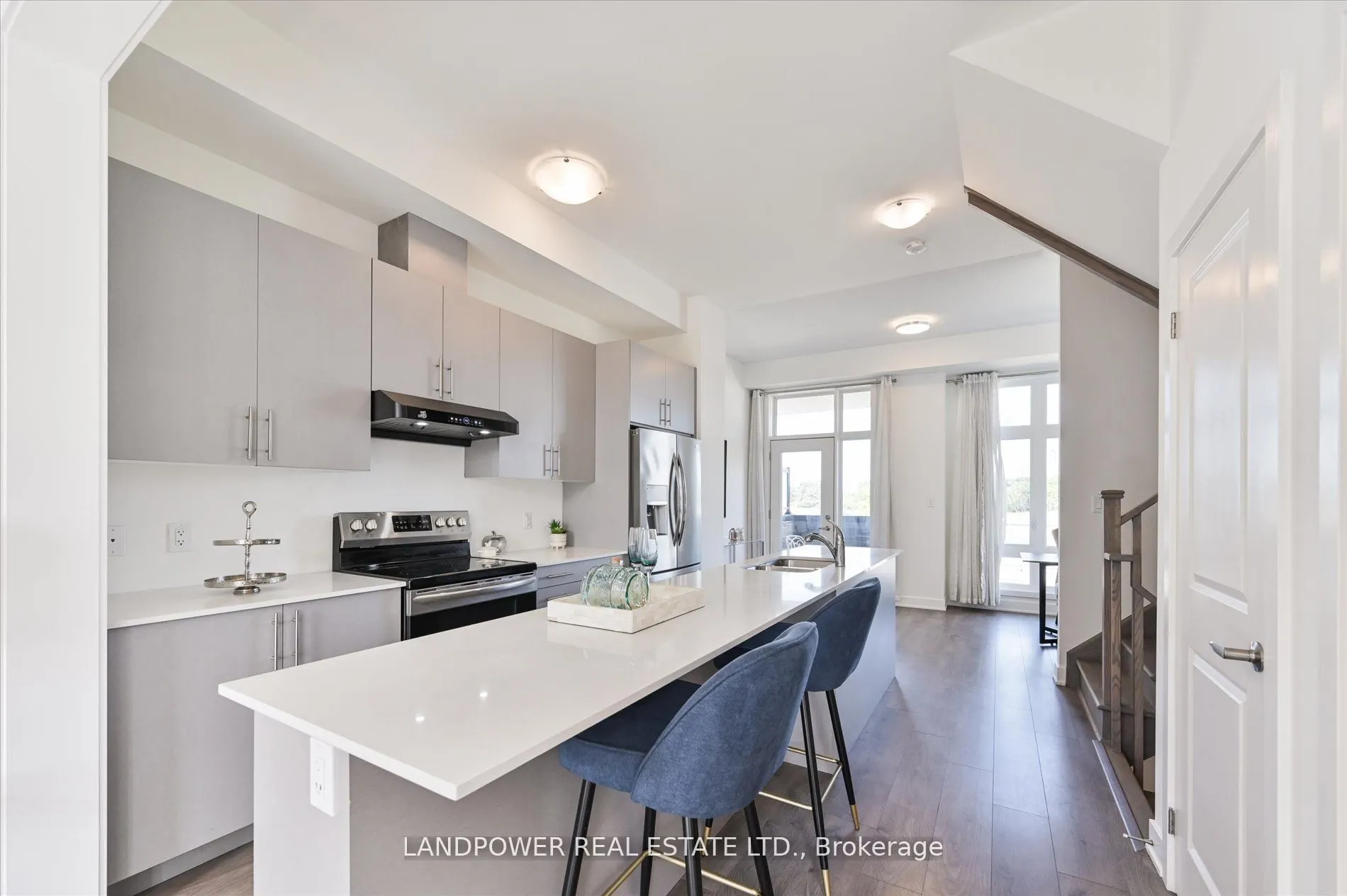 71 Carpaccio Avenue