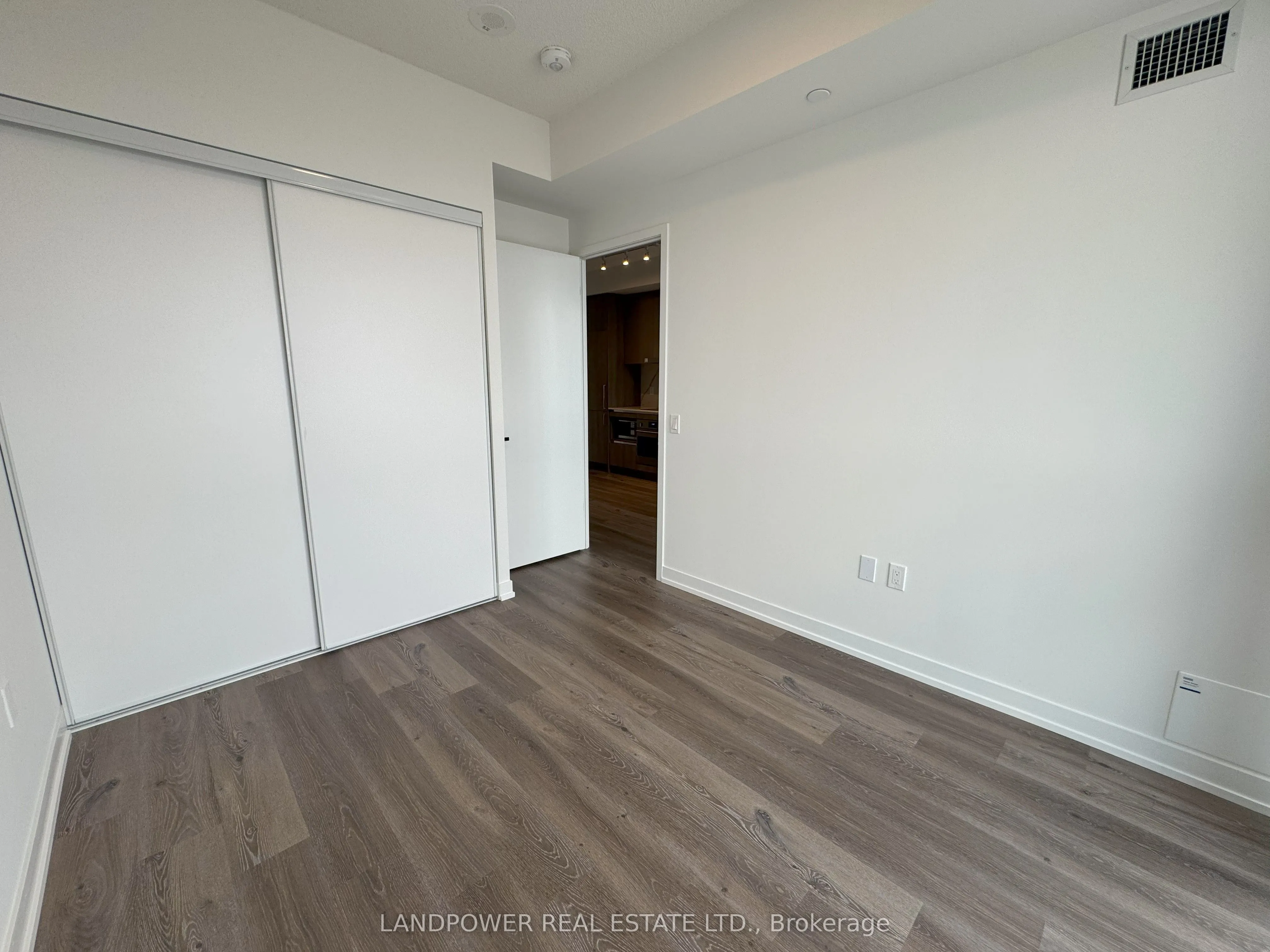 225 Commerce Street, #5511