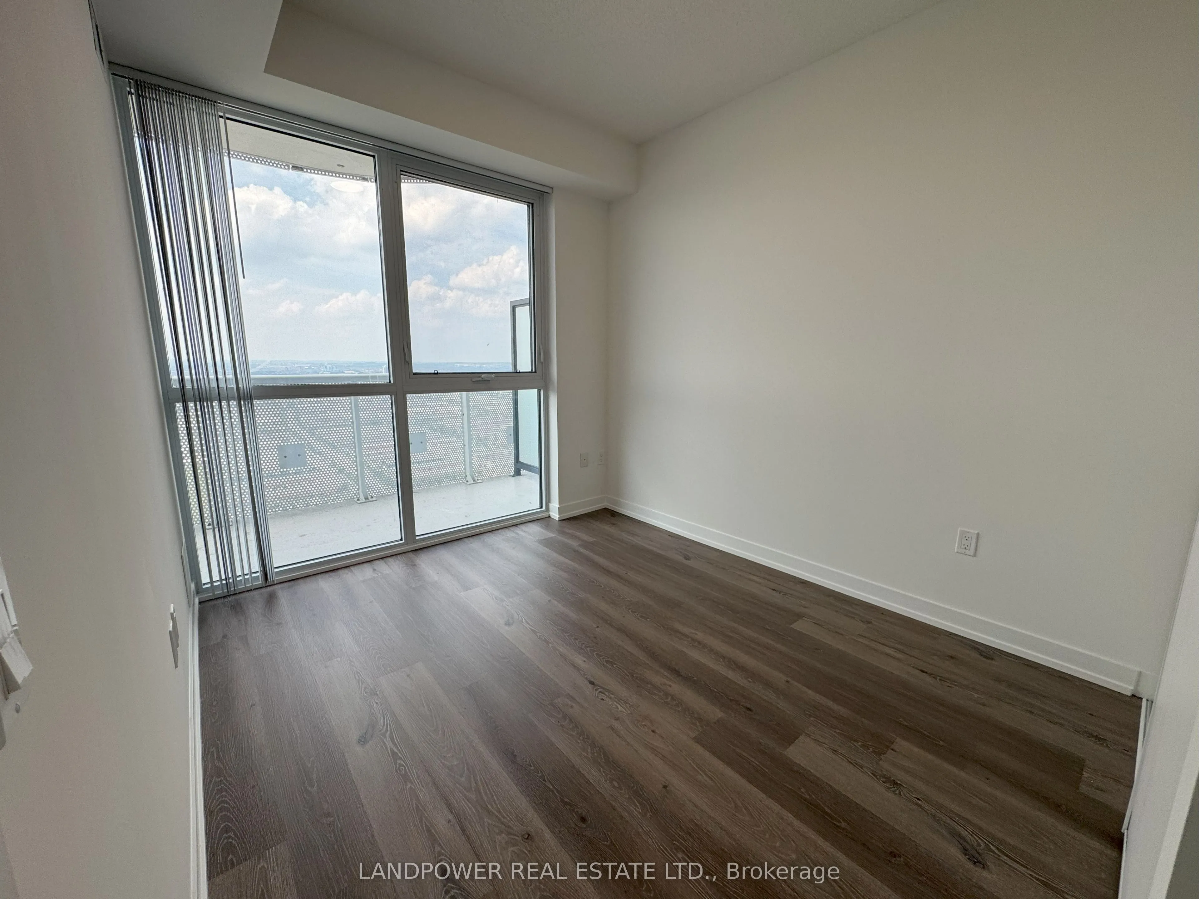 225 Commerce Street, #5511