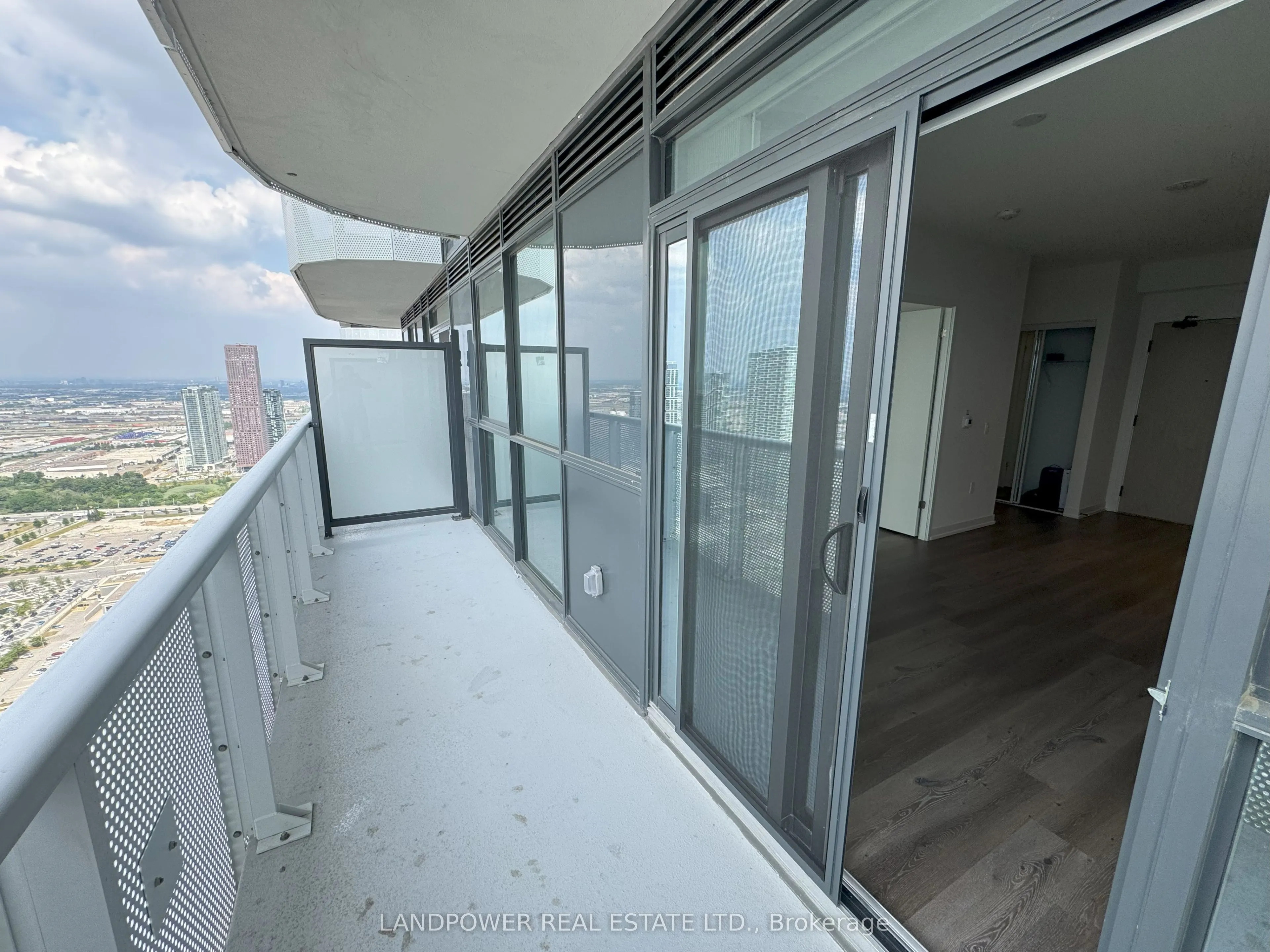 225 Commerce Street, #5511