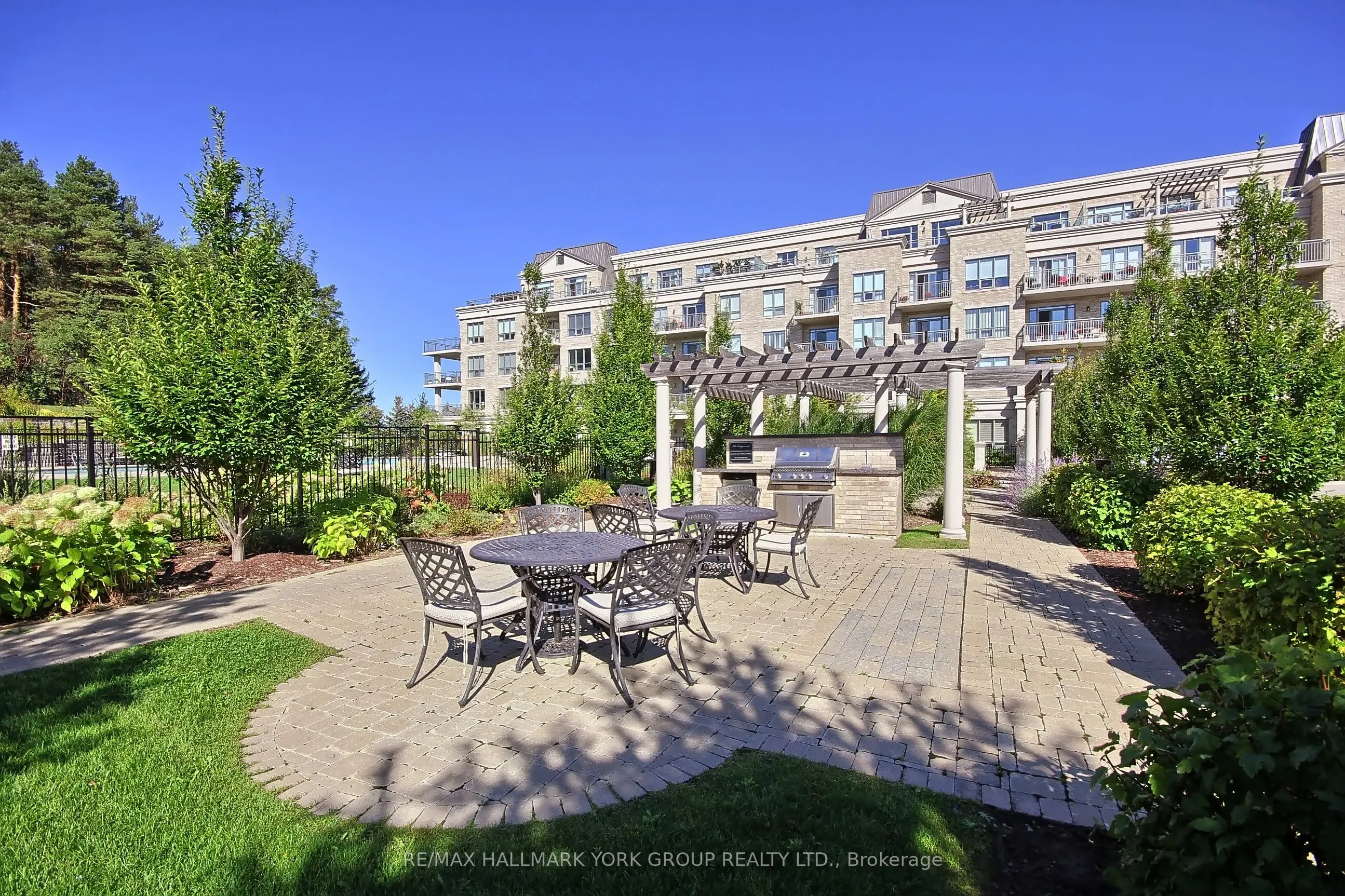 180 John West Way, #434